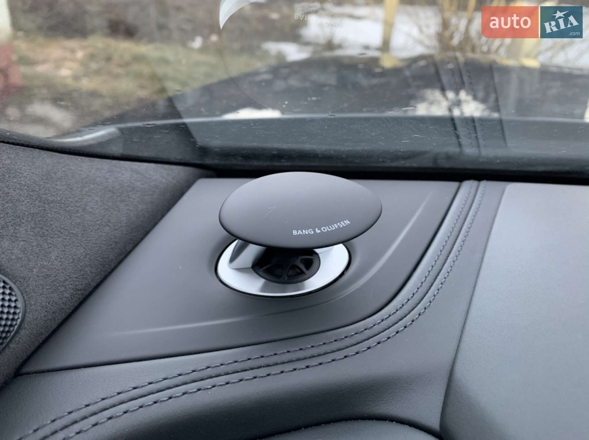 Audi SQ7 2016 VIN WAUZZZ4M0HD009412 фото оголошення 16 з 38