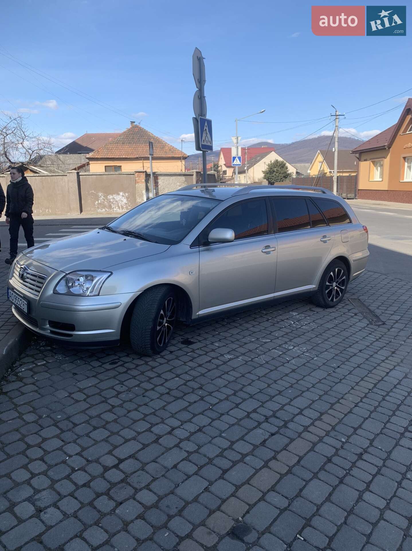 Toyota Avensis 2005 VIN SB1EW56L10E122697 фото оголошення 10 з 12