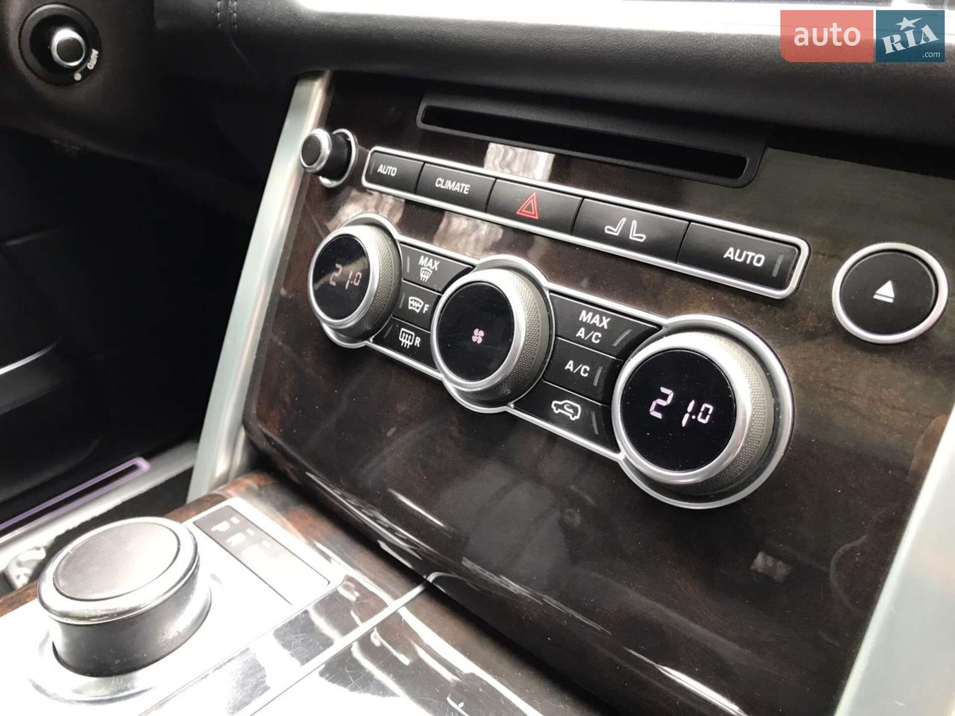 Land Rover Range Rover 2013 VIN SALGA2KF6DA122850 фото оголошення 64 з 67