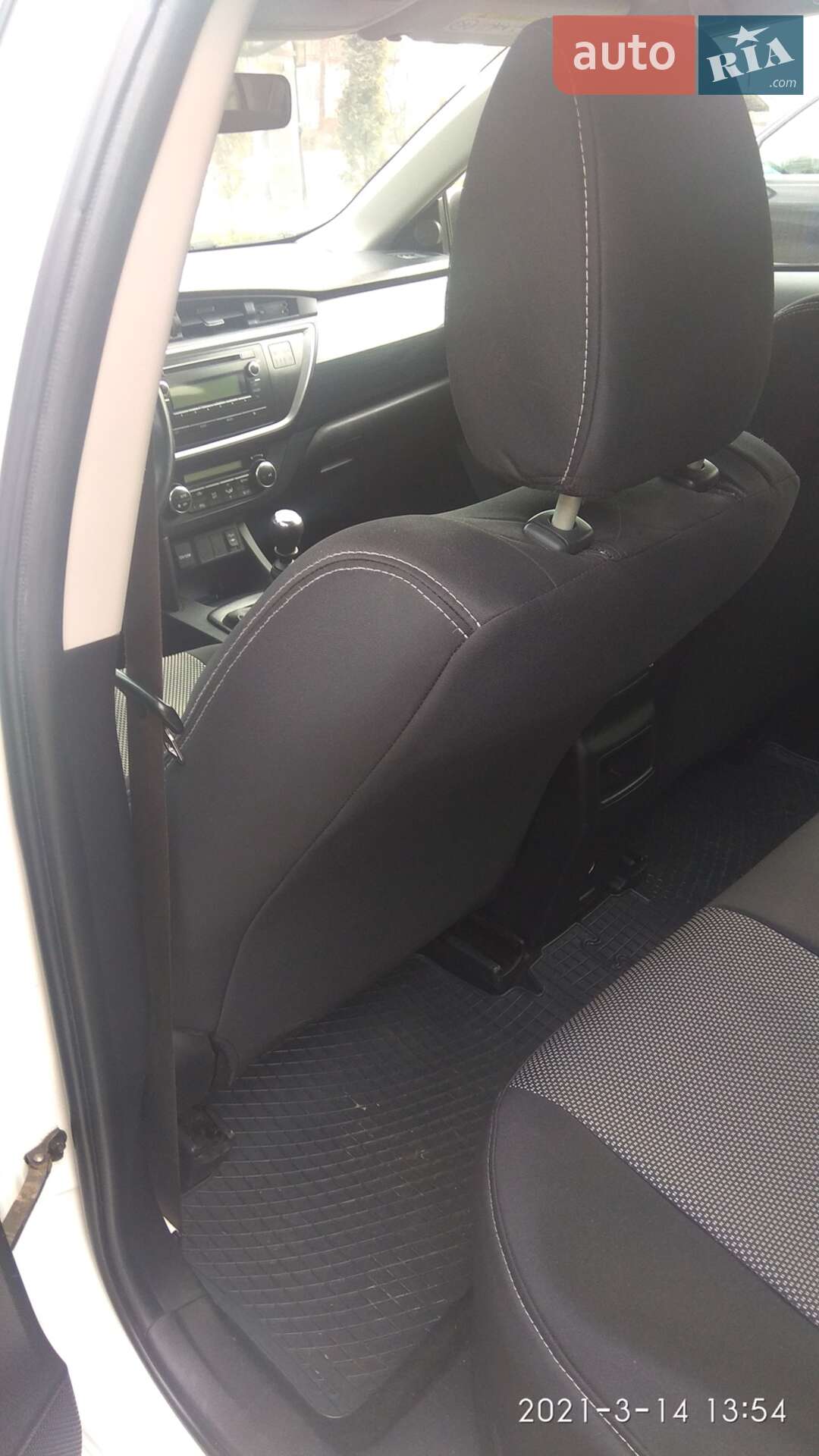 Toyota Auris 2014 VIN SB1ZN3JE80E026762 фото оголошення 4 з 23
