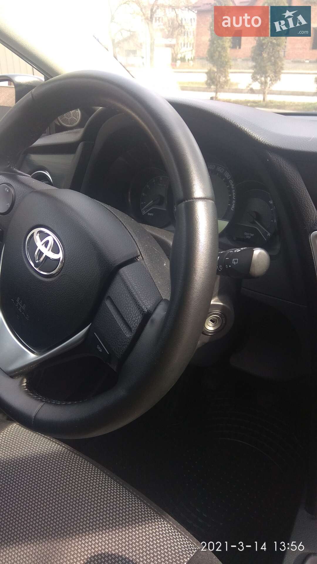 Toyota Auris 2014 VIN SB1ZN3JE80E026762 фото оголошення 16 з 23