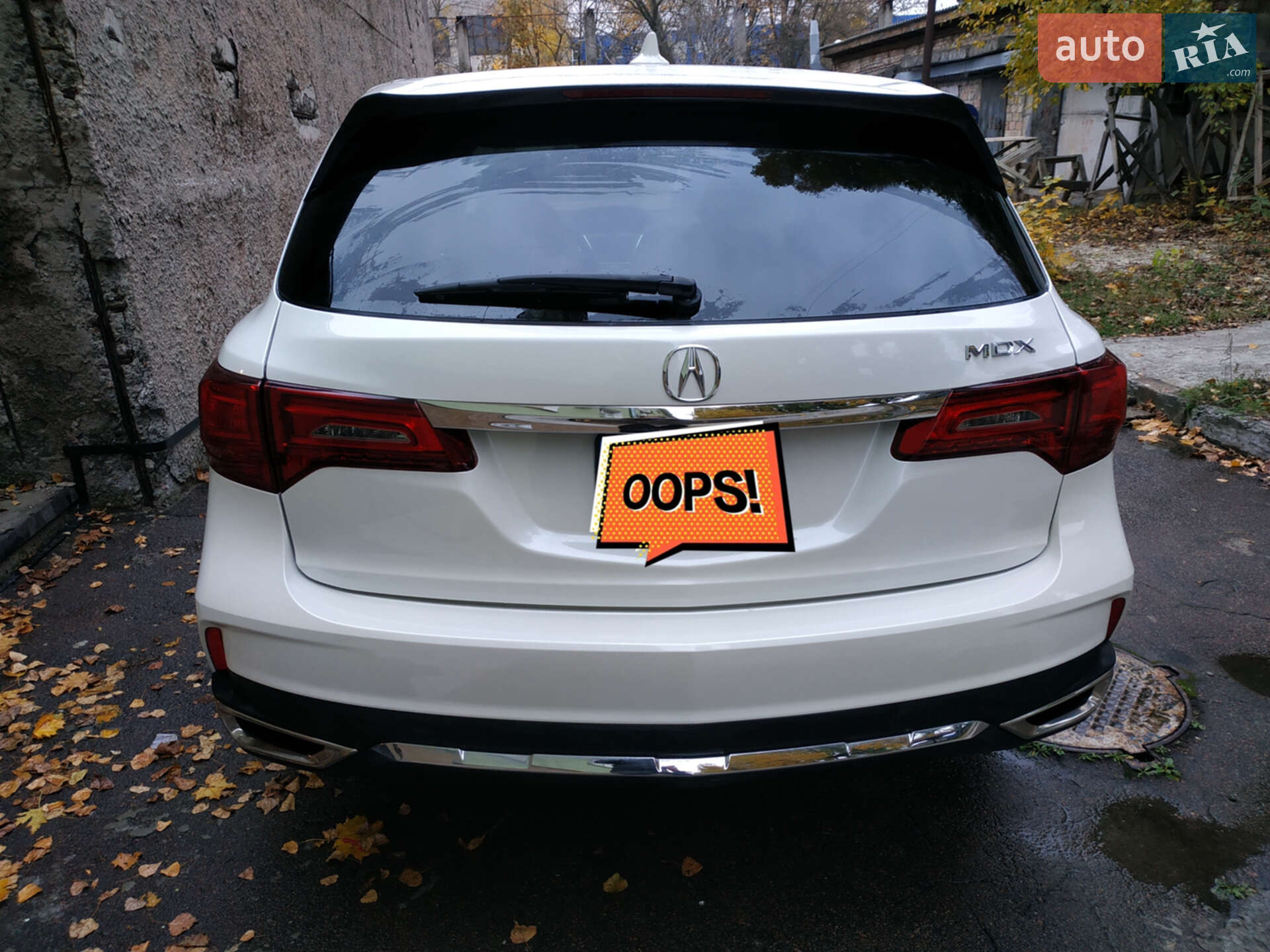 Acura MDX 2018 VIN 5J8YD3H31JL010920 фото оголошення 2 з 28
