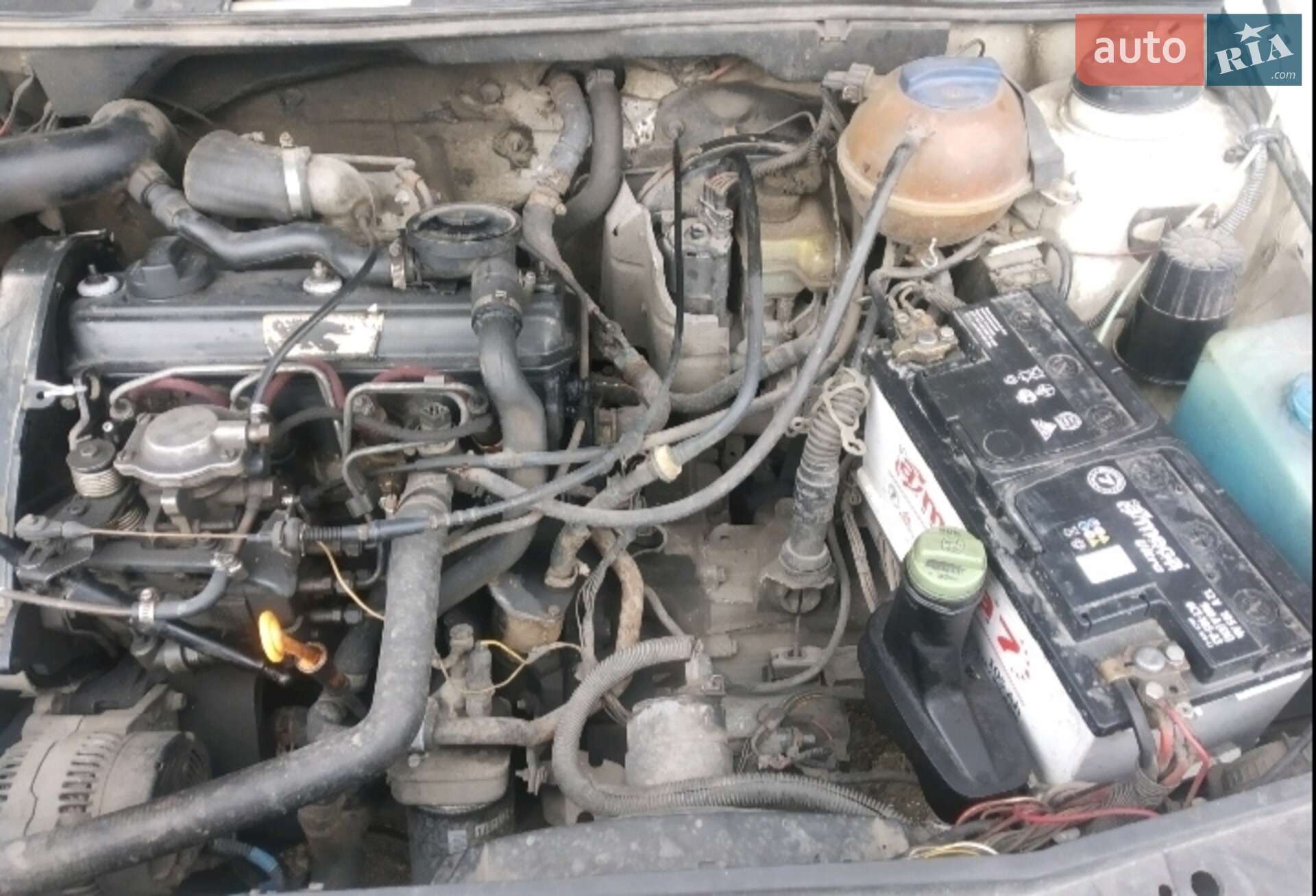 Volkswagen Vento 1993 VIN WVWZZZ1HZPW501396 фото оголошення 2 з 15