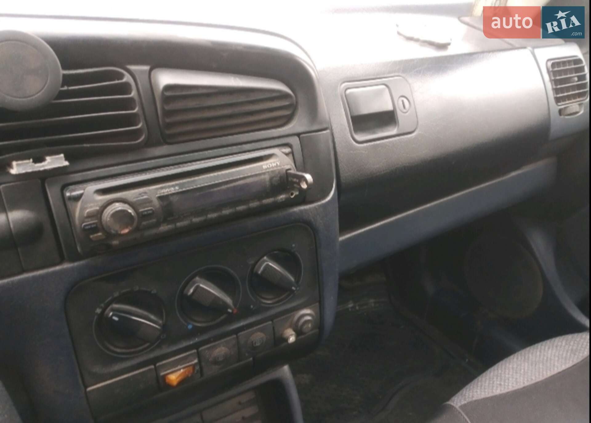 Volkswagen Vento 1993 VIN WVWZZZ1HZPW501396 фото оголошення 11 з 15