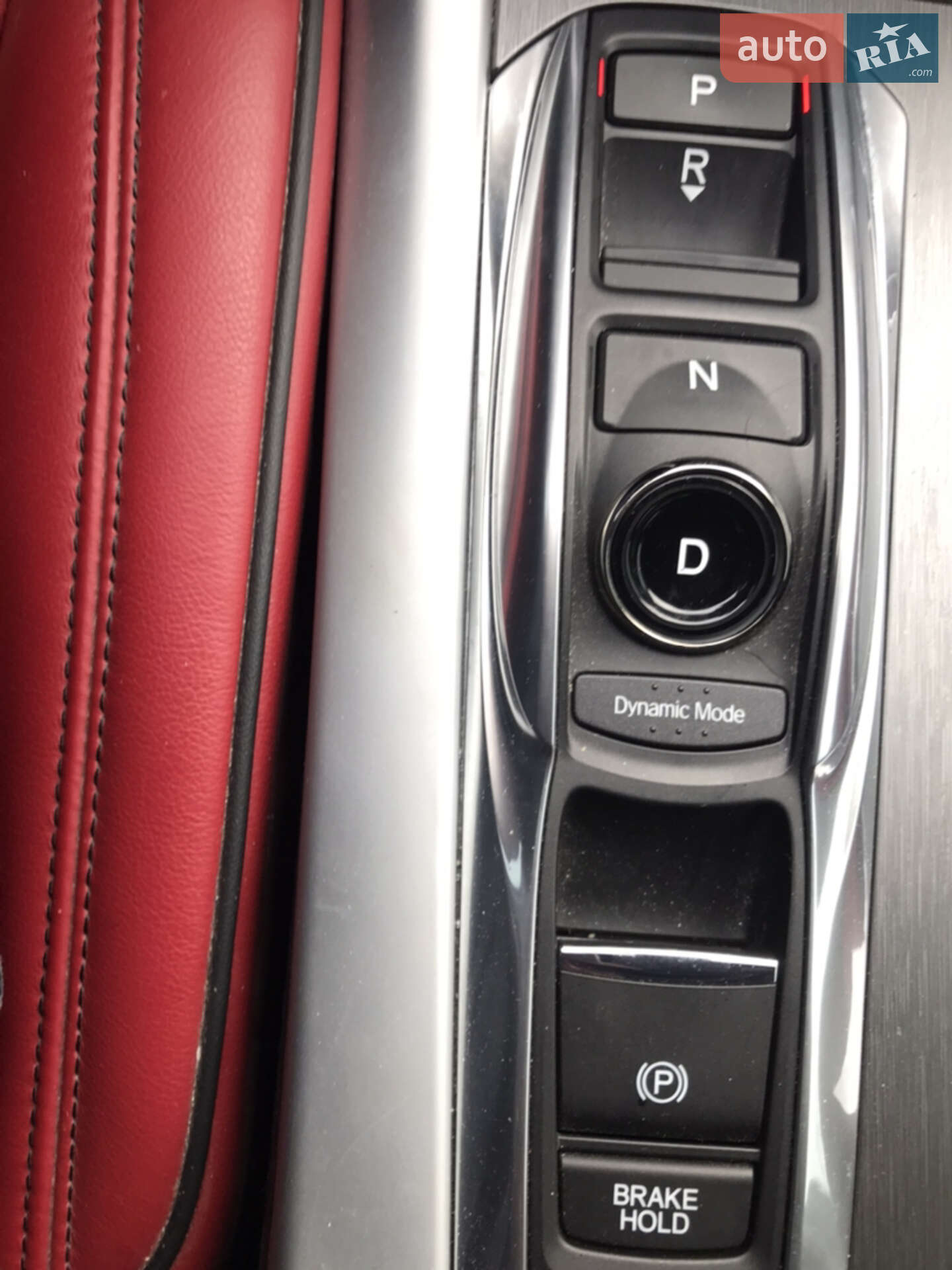 Acura TLX 2017 VIN 19UUB3F67JA005704 фото оголошення 14 з 17