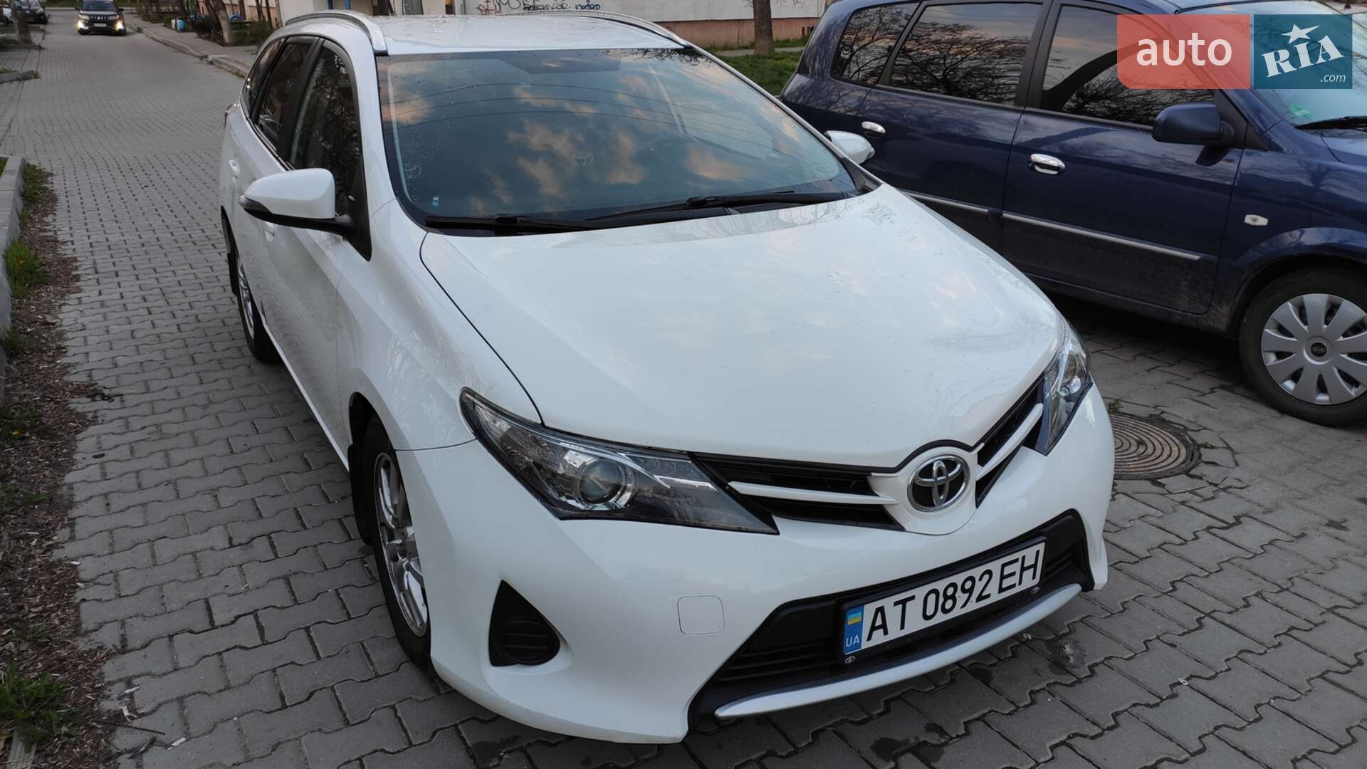 Toyota Auris 2014 VIN SB1ZN3JE80E026762 фото оголошення 4 з 34