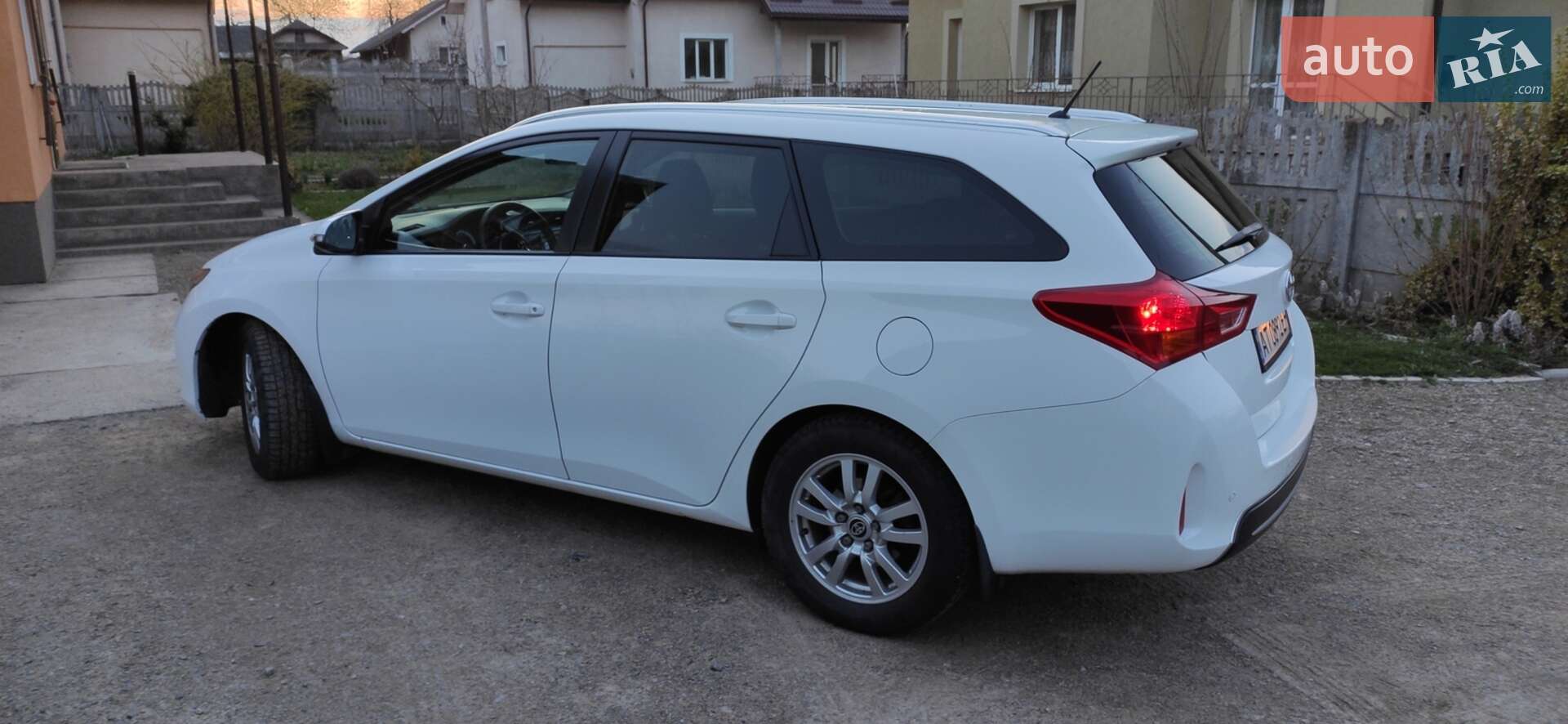 Toyota Auris 2014 VIN SB1ZN3JE80E026762 фото оголошення 7 з 34