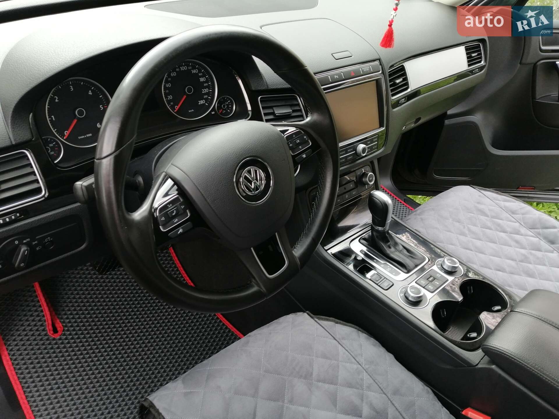 Volkswagen Touareg 2016 VIN WVGZZZ7PZHD020003 фото оголошення 2 з 14