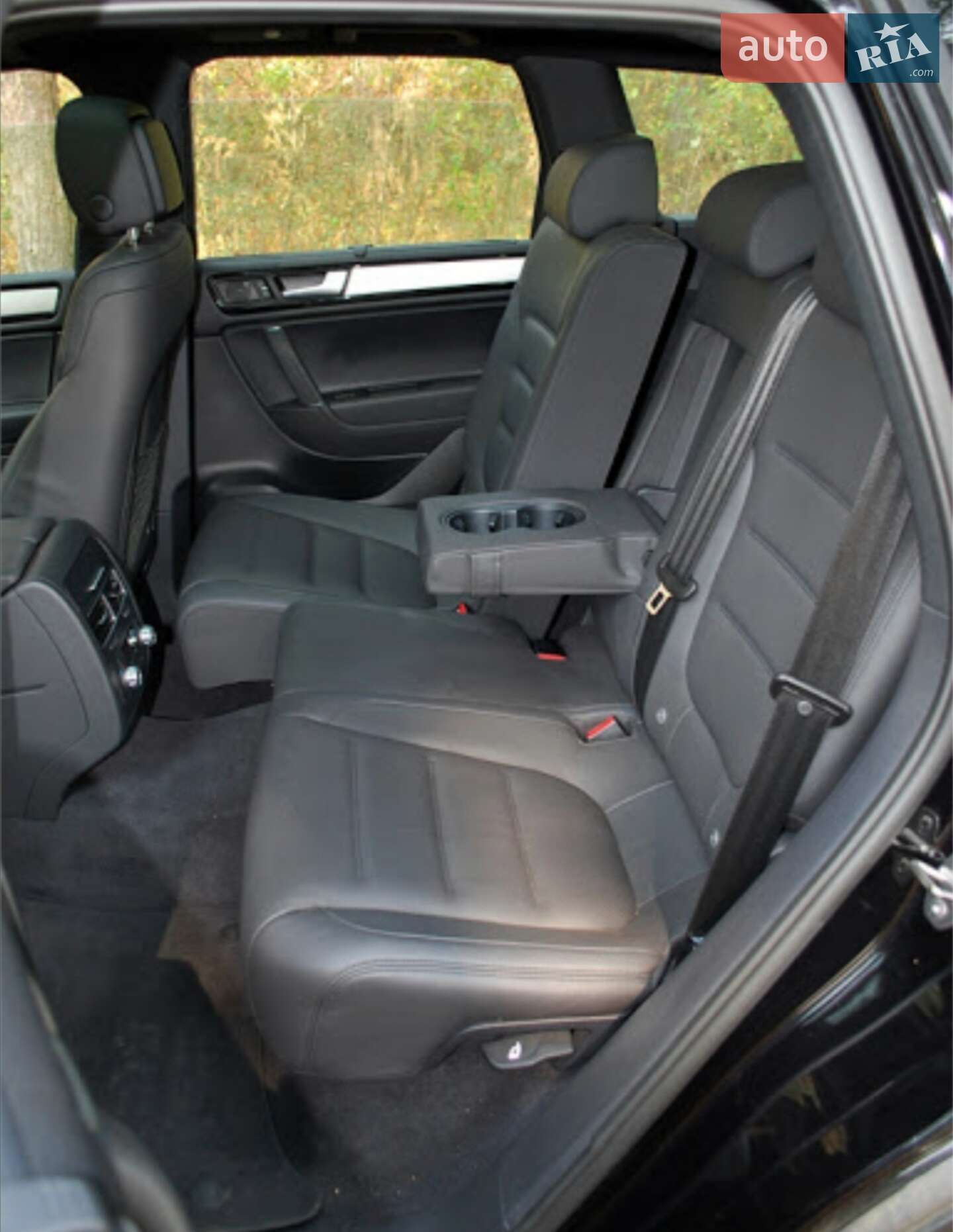 Volkswagen Touareg 2016 VIN WVGZZZ7PZHD020003 фото оголошення 5 з 7