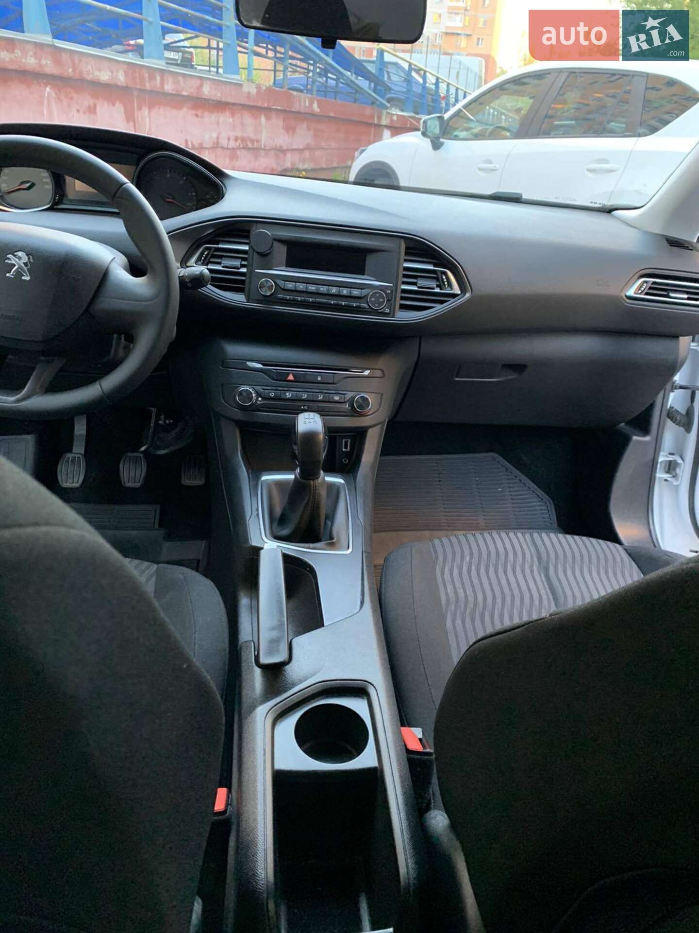 Peugeot 308 2015 VIN VF3LBBHYBGS139848 фото оголошення 3 з 15
