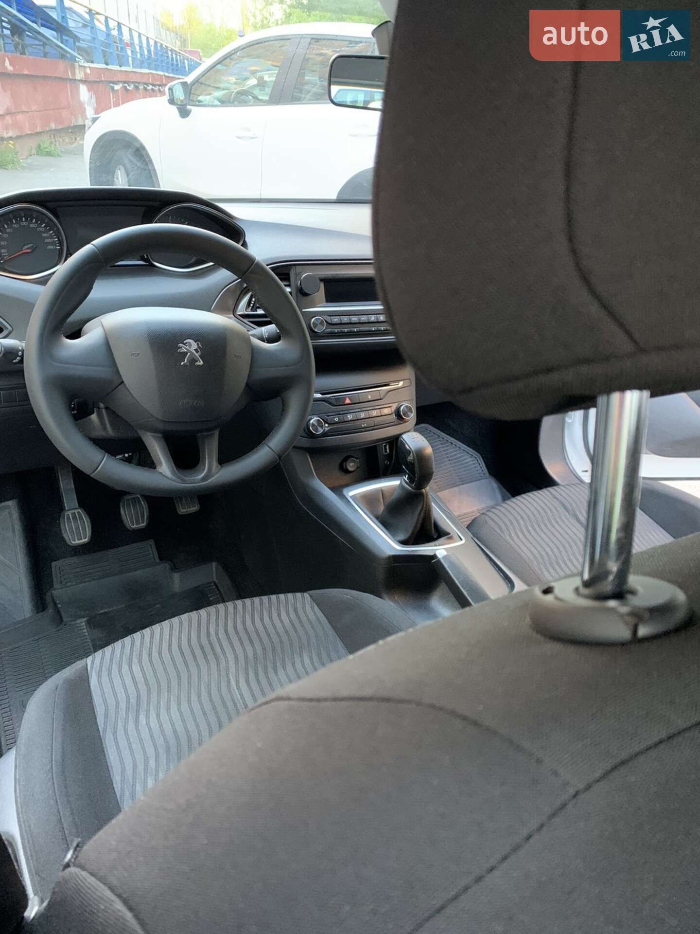 Peugeot 308 2015 VIN VF3LBBHYBGS139848 фото оголошення 5 з 15