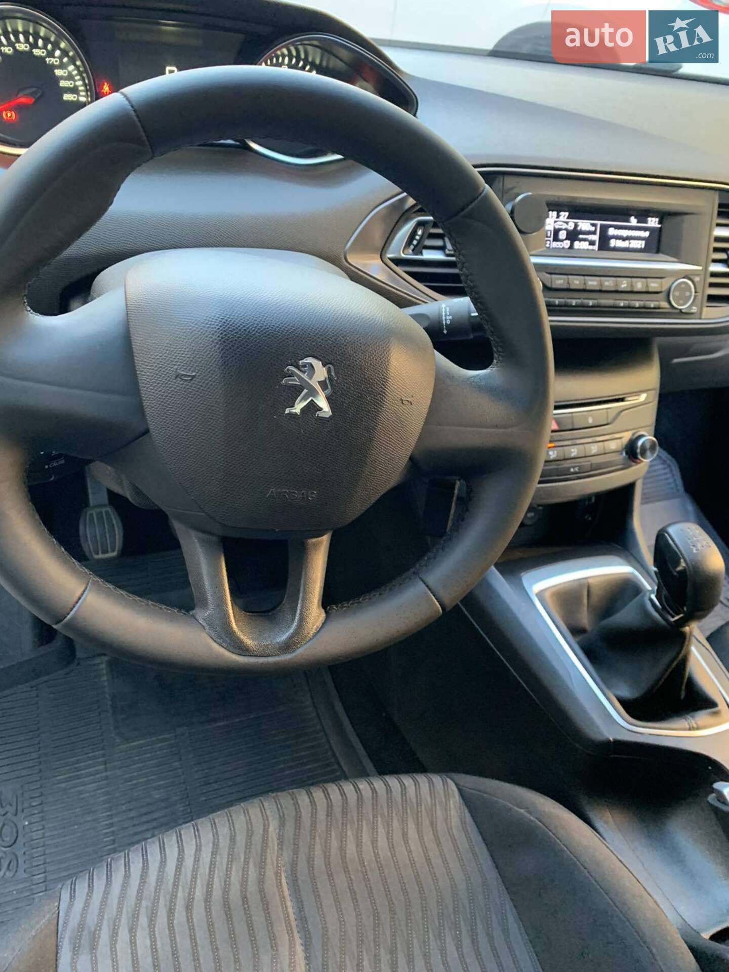 Peugeot 308 2015 VIN VF3LBBHYBGS139848 фото оголошення 10 з 15