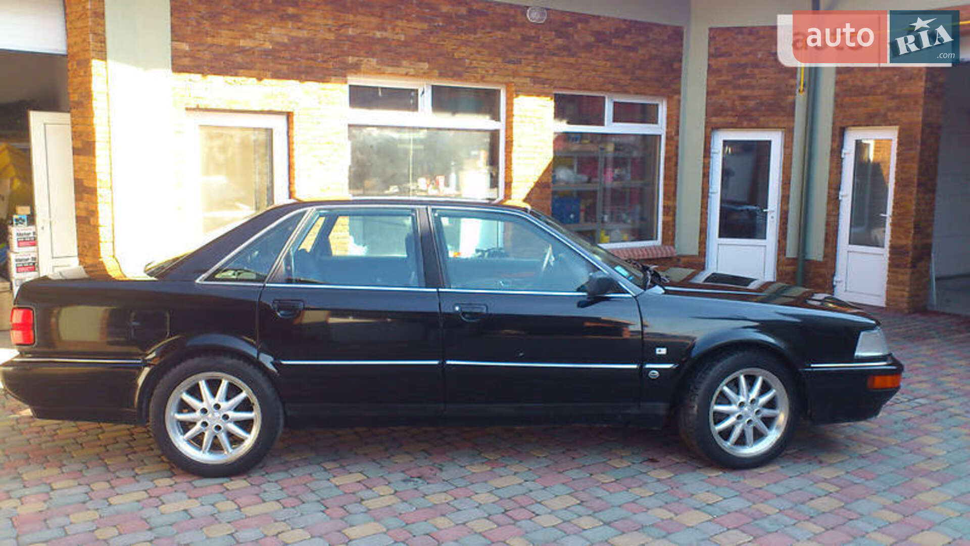 Audi V8 1991 VIN WAUZZZ4CZMN002149 фото оголошення 5 з 11