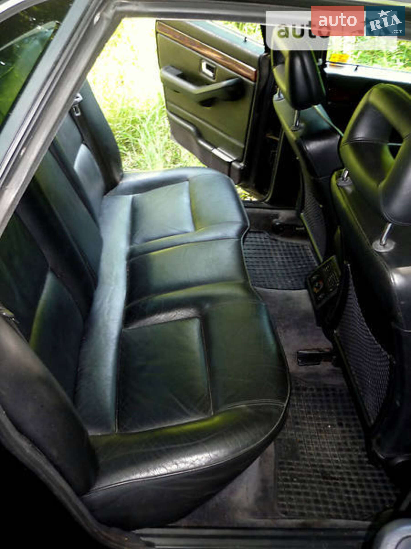 Audi V8 1991 VIN WAUZZZ4CZMN002149 фото оголошення 6 з 11