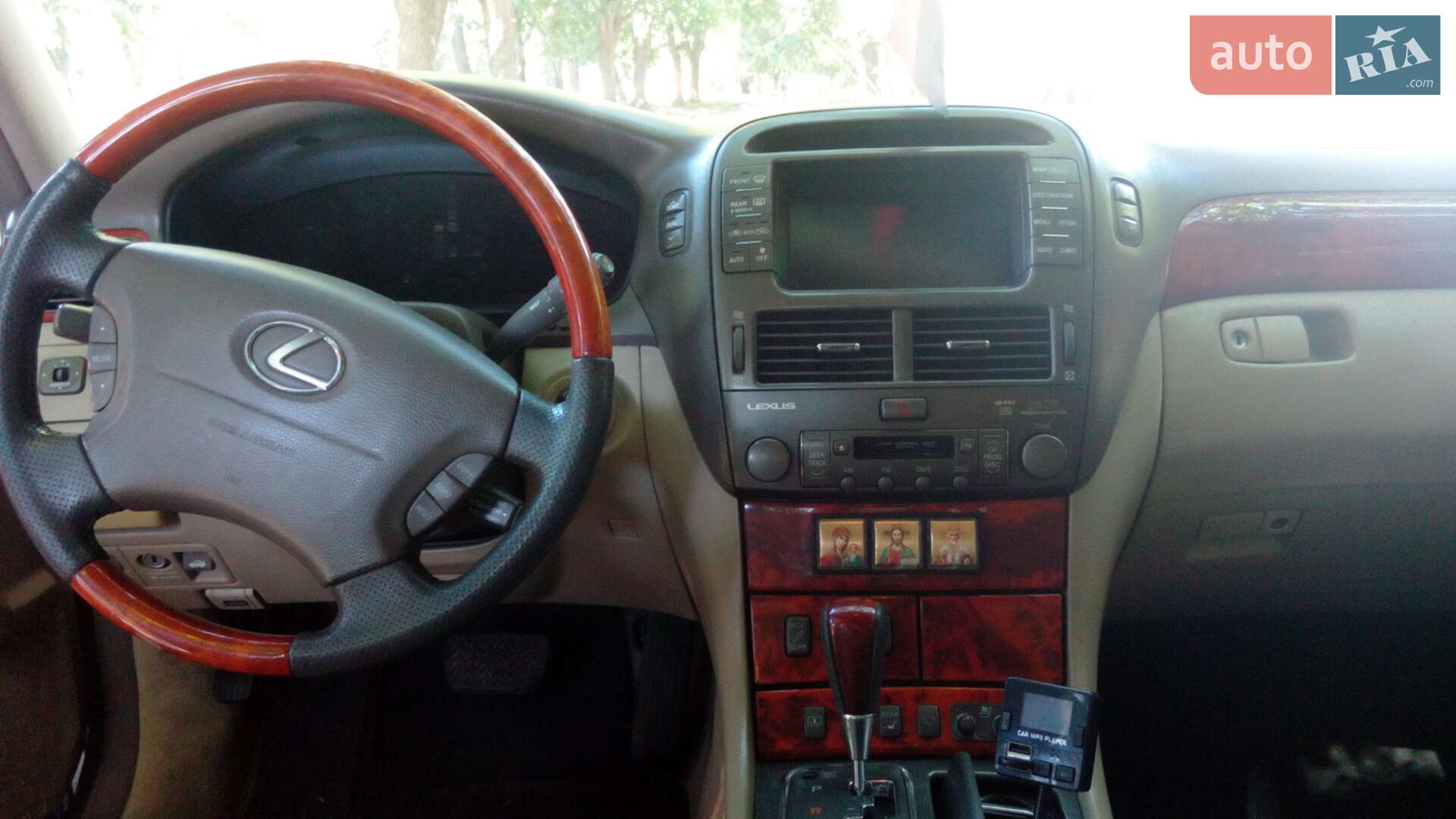 Lexus LS 2002 VIN JTHBN30F300067688 фото оголошення 8 з 11