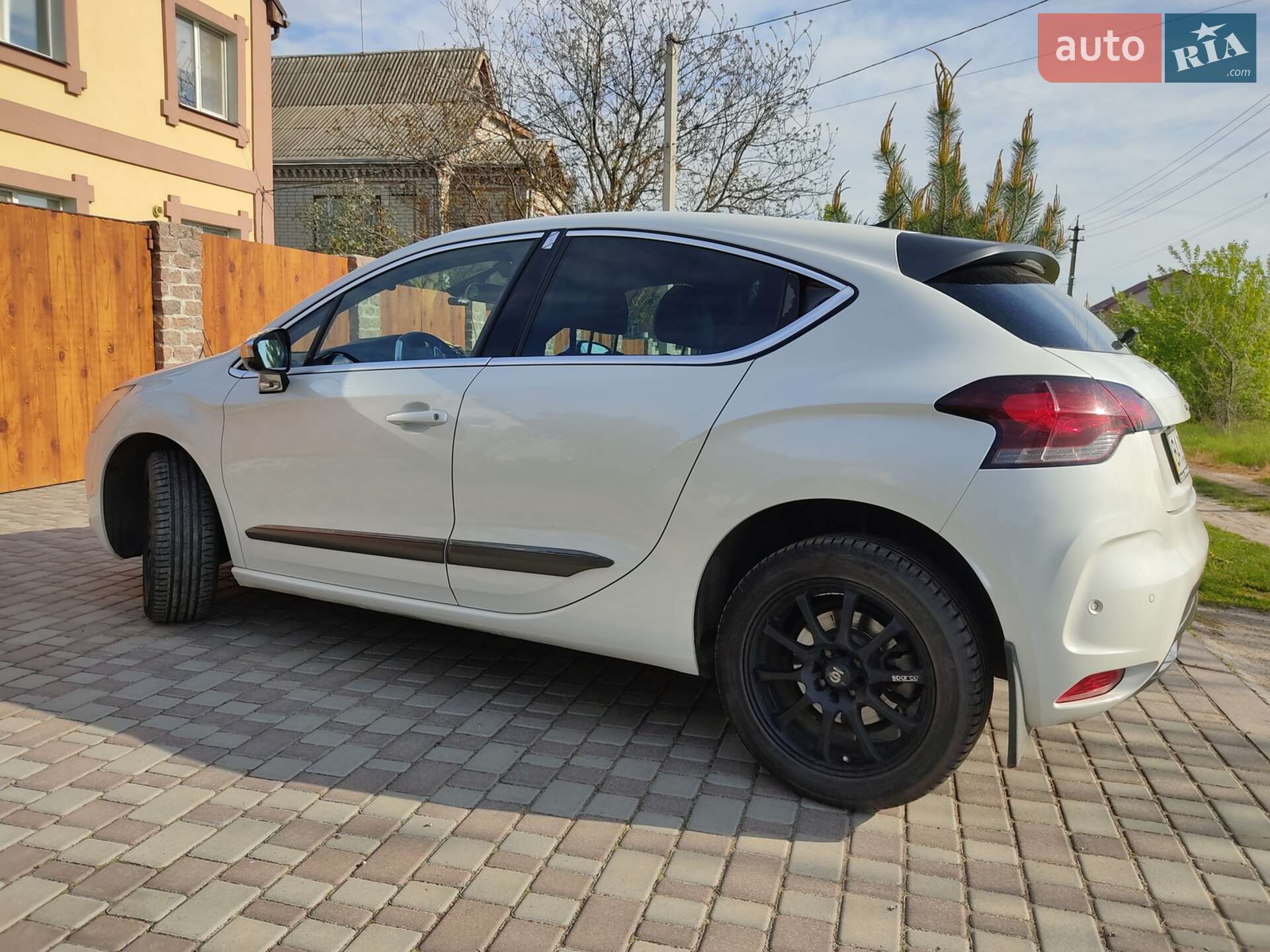 Citroen DS4 2012 VIN VF7NX5FU8CY512160 фото оголошення 4 з 22