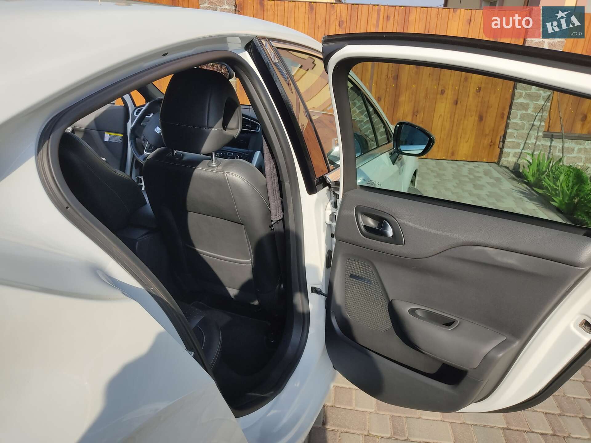 Citroen DS4 2012 VIN VF7NX5FU8CY512160 фото оголошення 11 з 22