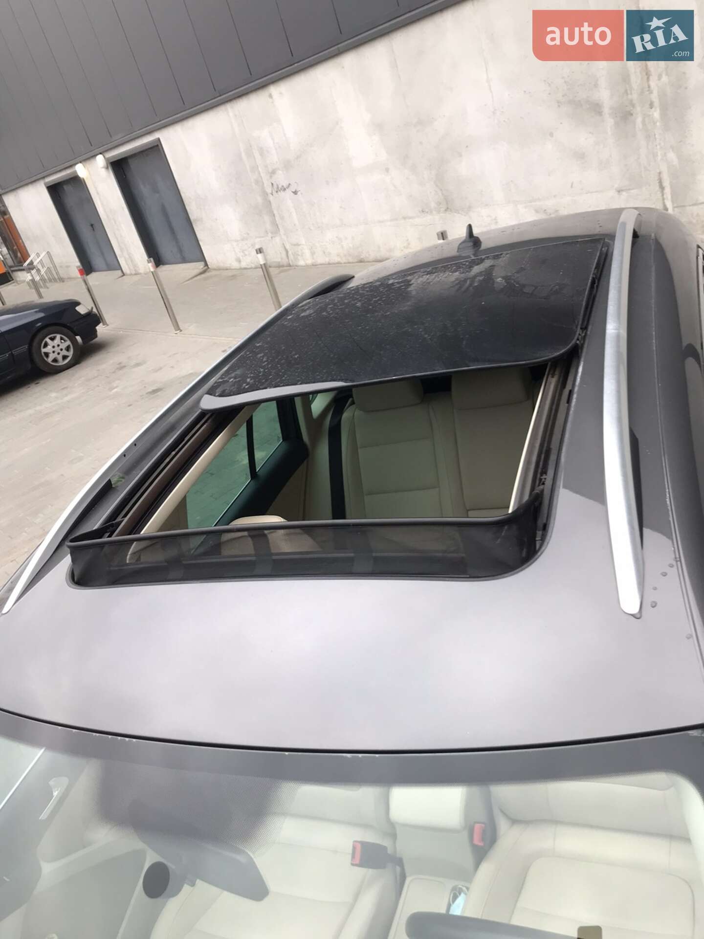 Volkswagen Tiguan 2012 VIN WVGBV7AX1CW095468 фото оголошення 2 з 8
