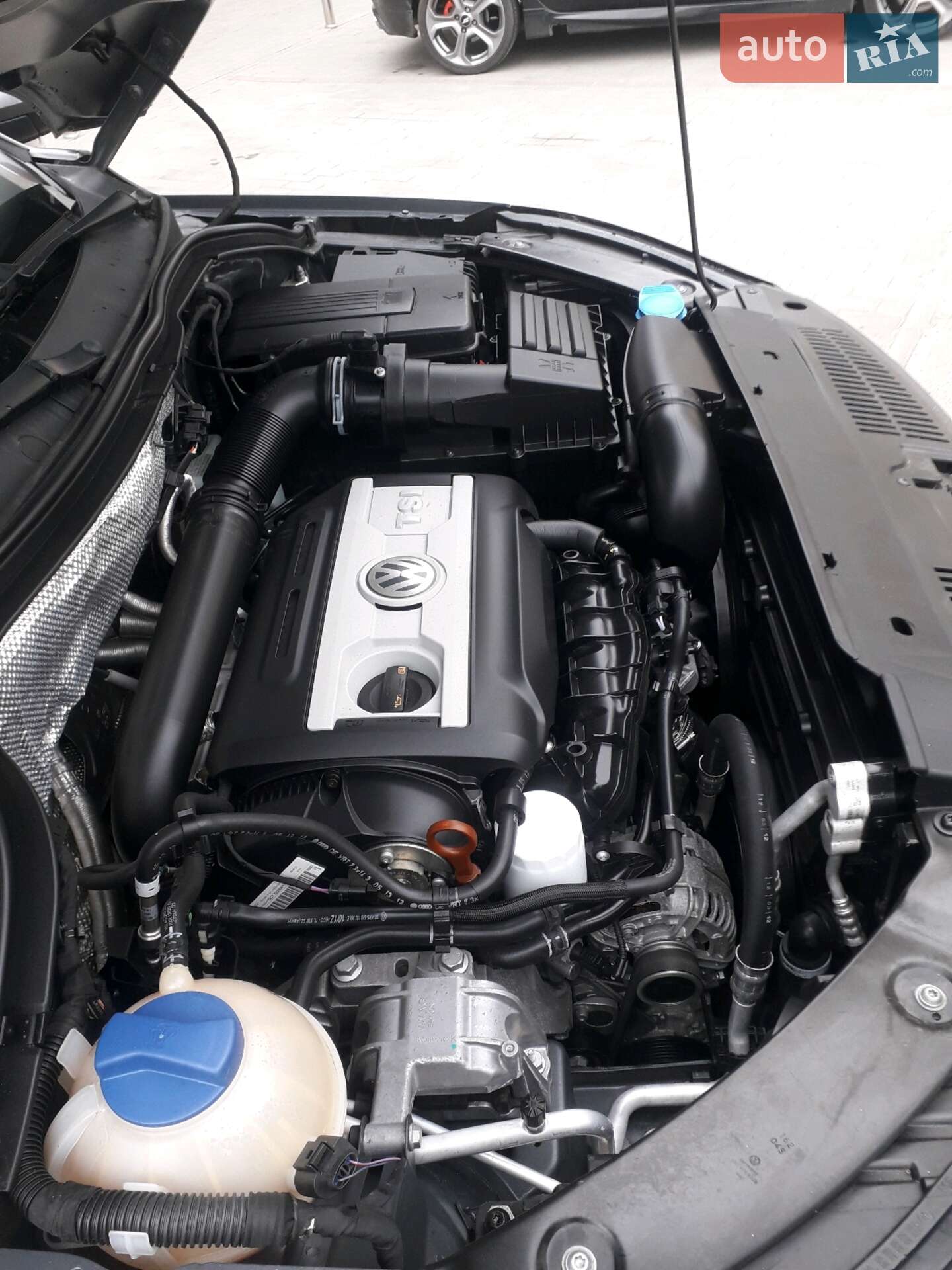 Volkswagen Tiguan 2012 VIN WVGBV7AX1CW095468 фото оголошення 3 з 8