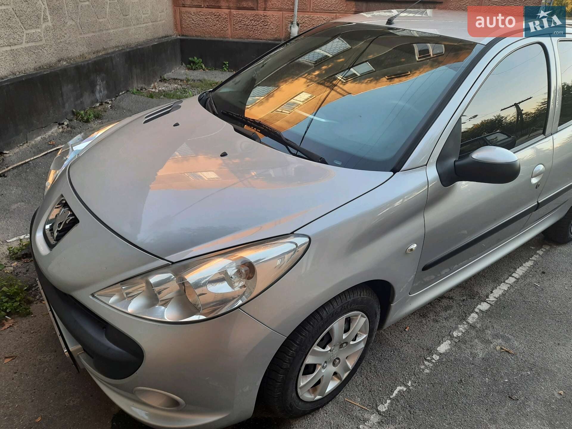 Peugeot 206 2010 VIN VF32M8HZAAY111879 фото оголошення 4 з 6