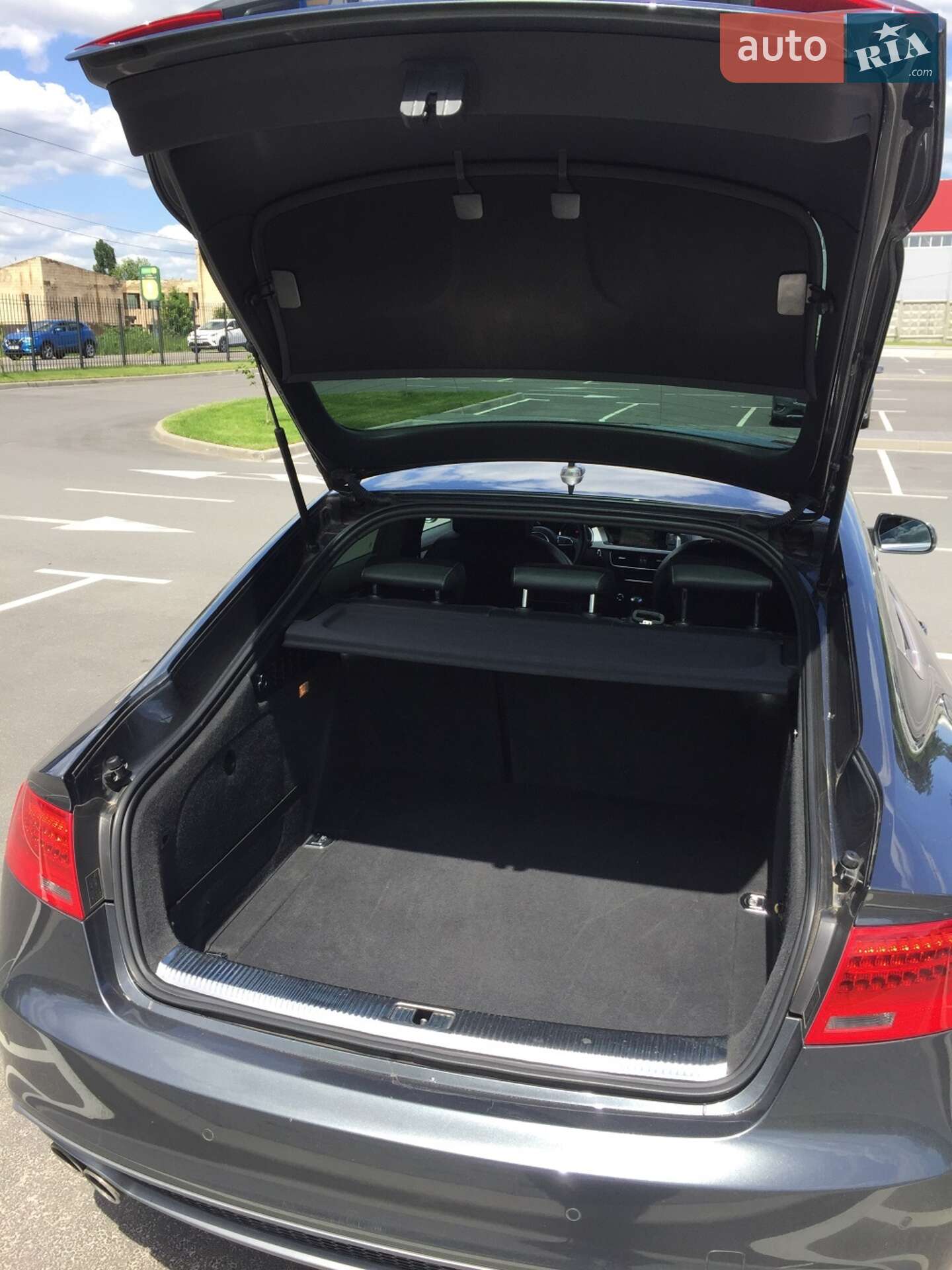 Audi A5 2014 VIN WAUZZZ8T5EA054893 фото оголошення 17 з 25