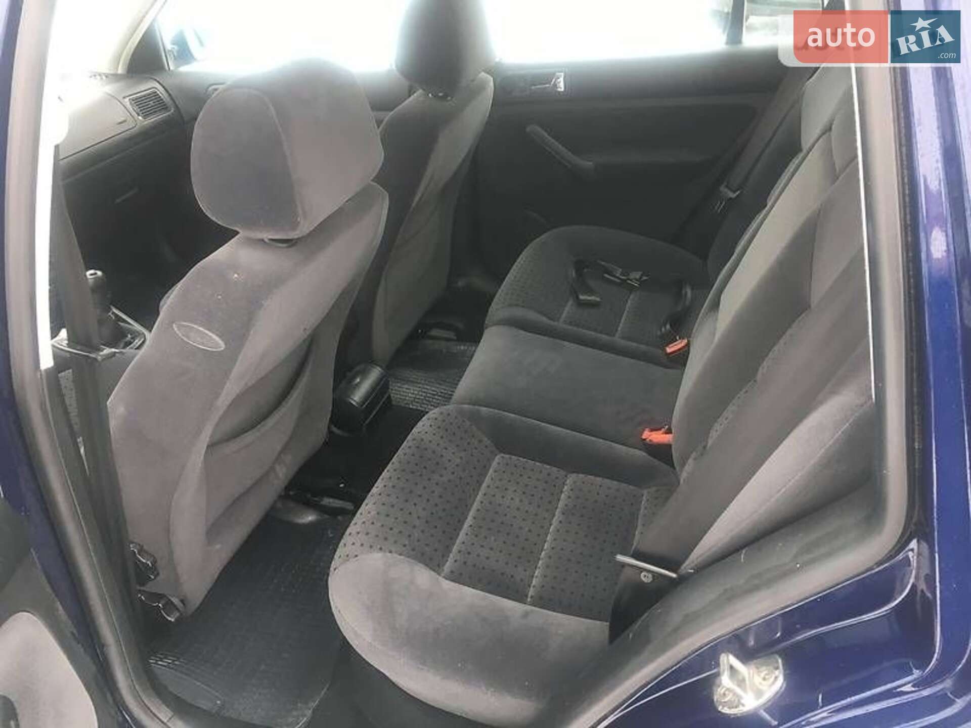 Volkswagen Golf 1999 VIN WVWZZZ1JZYW437021 фото оголошення 2 з 17