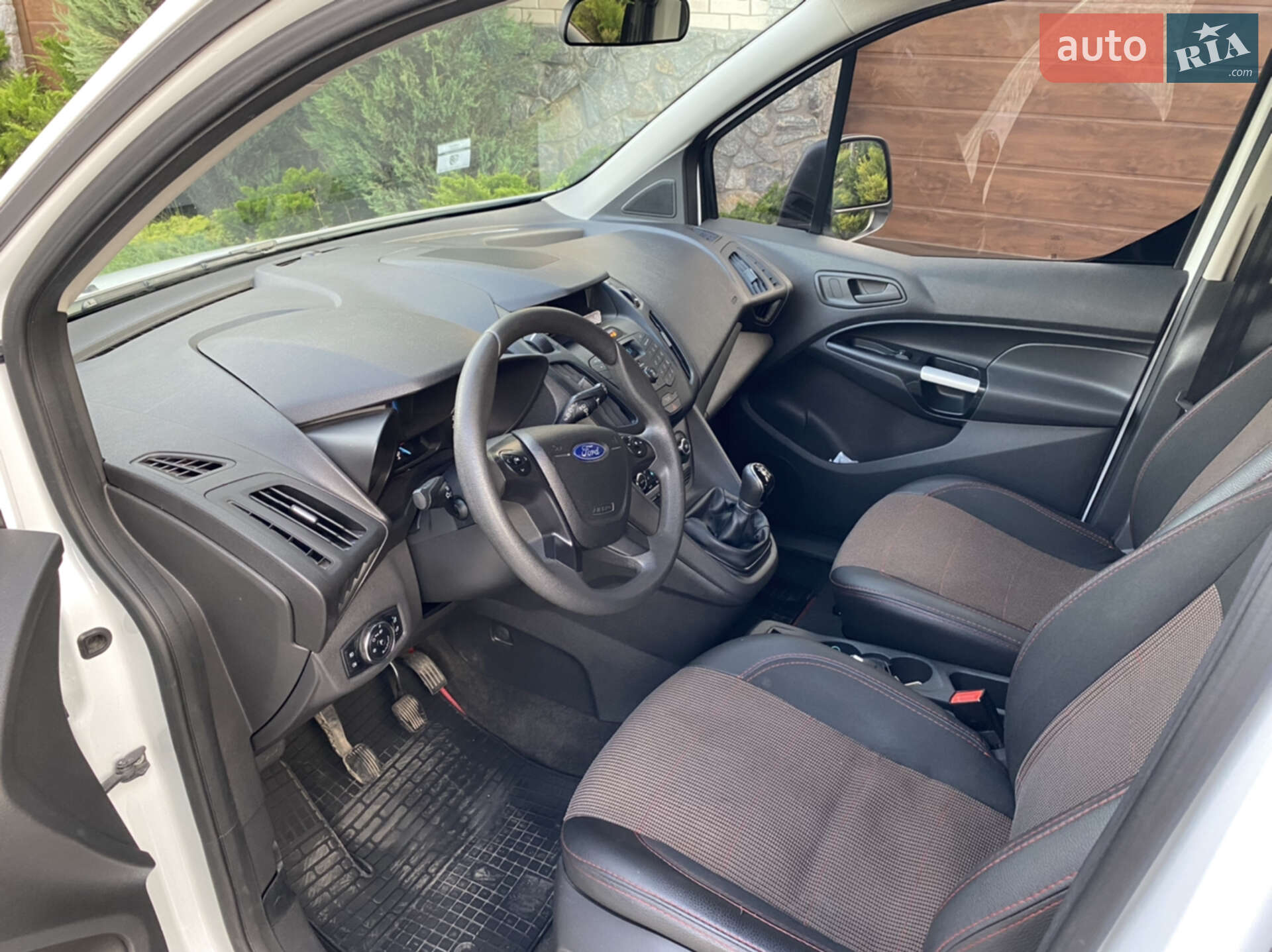 Ford Tourneo Connect 2016 VIN WF0UXXWPGUGE23767 фото оголошення 28 з 42