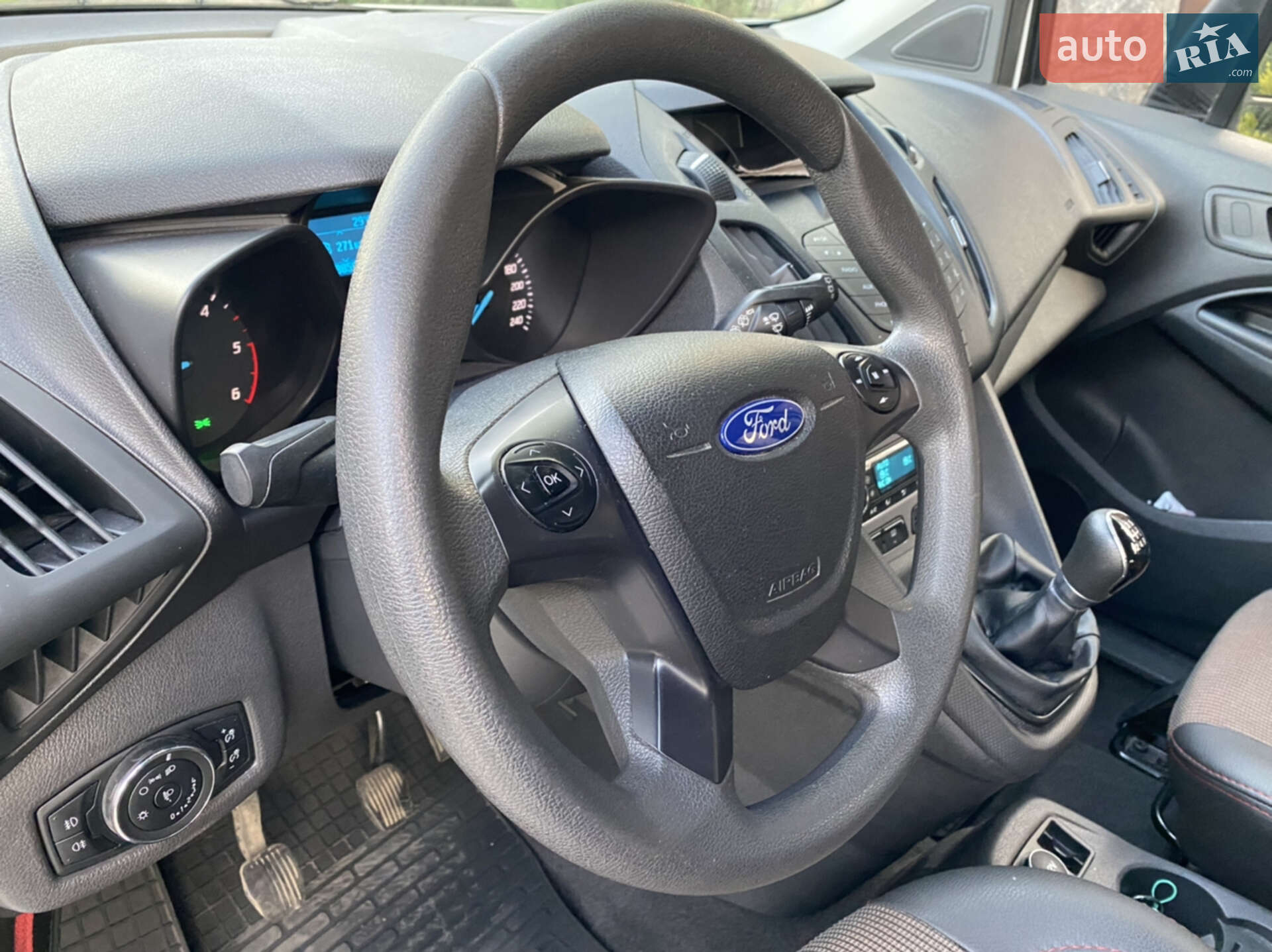Ford Tourneo Connect 2016 VIN WF0UXXWPGUGE23767 фото оголошення 38 з 42