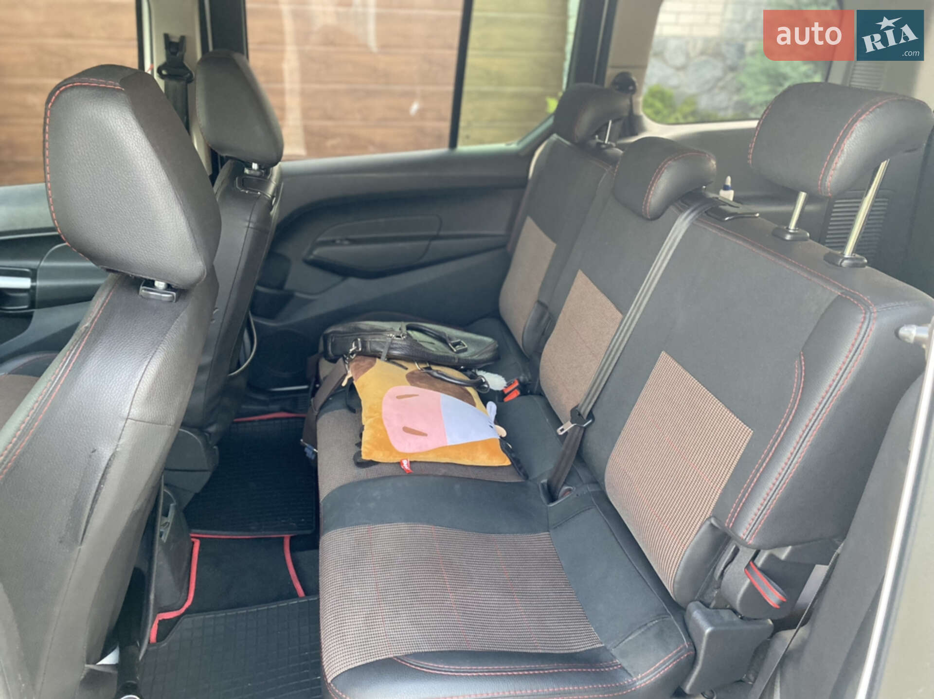 Ford Tourneo Connect 2016 VIN WF0UXXWPGUGE23767 фото оголошення 41 з 42