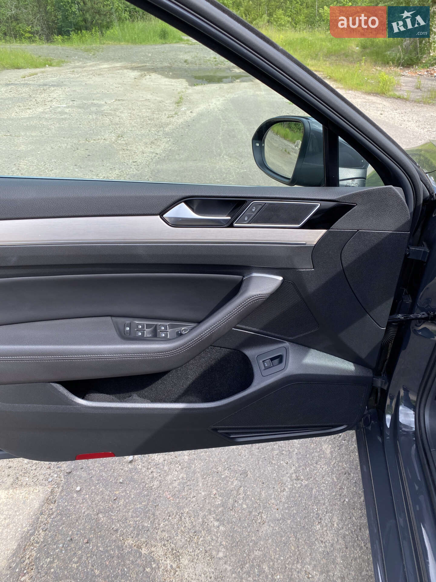Volkswagen Passat 2018 VIN WVWZZZ3CZJE157134 фото оголошення 16 з 21