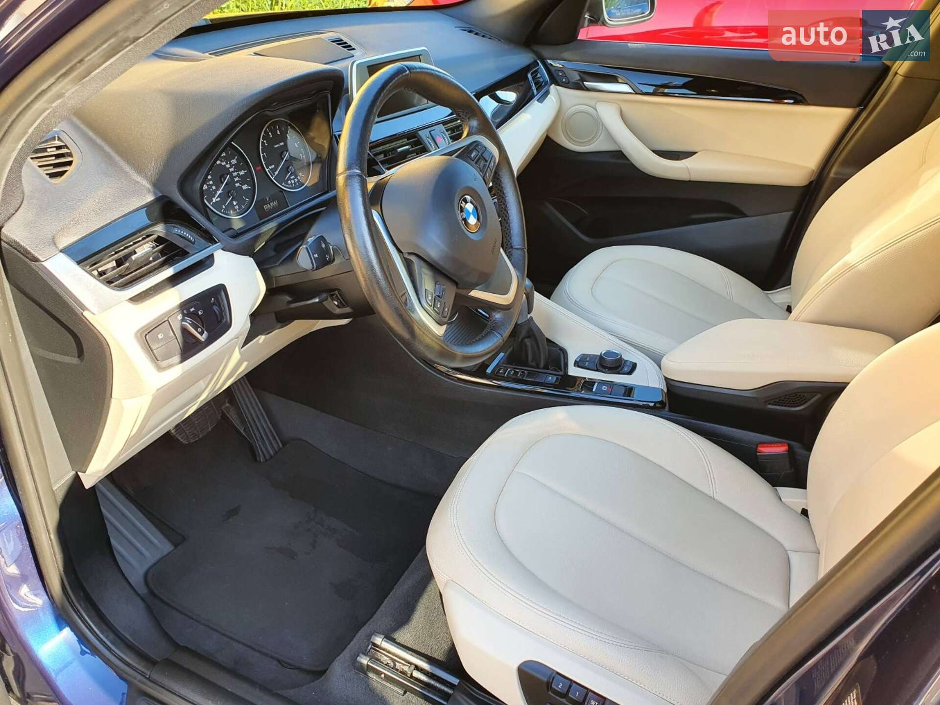 BMW X1 2016 VIN WBXHT3C3XG5F67451 фото оголошення 6 з 50