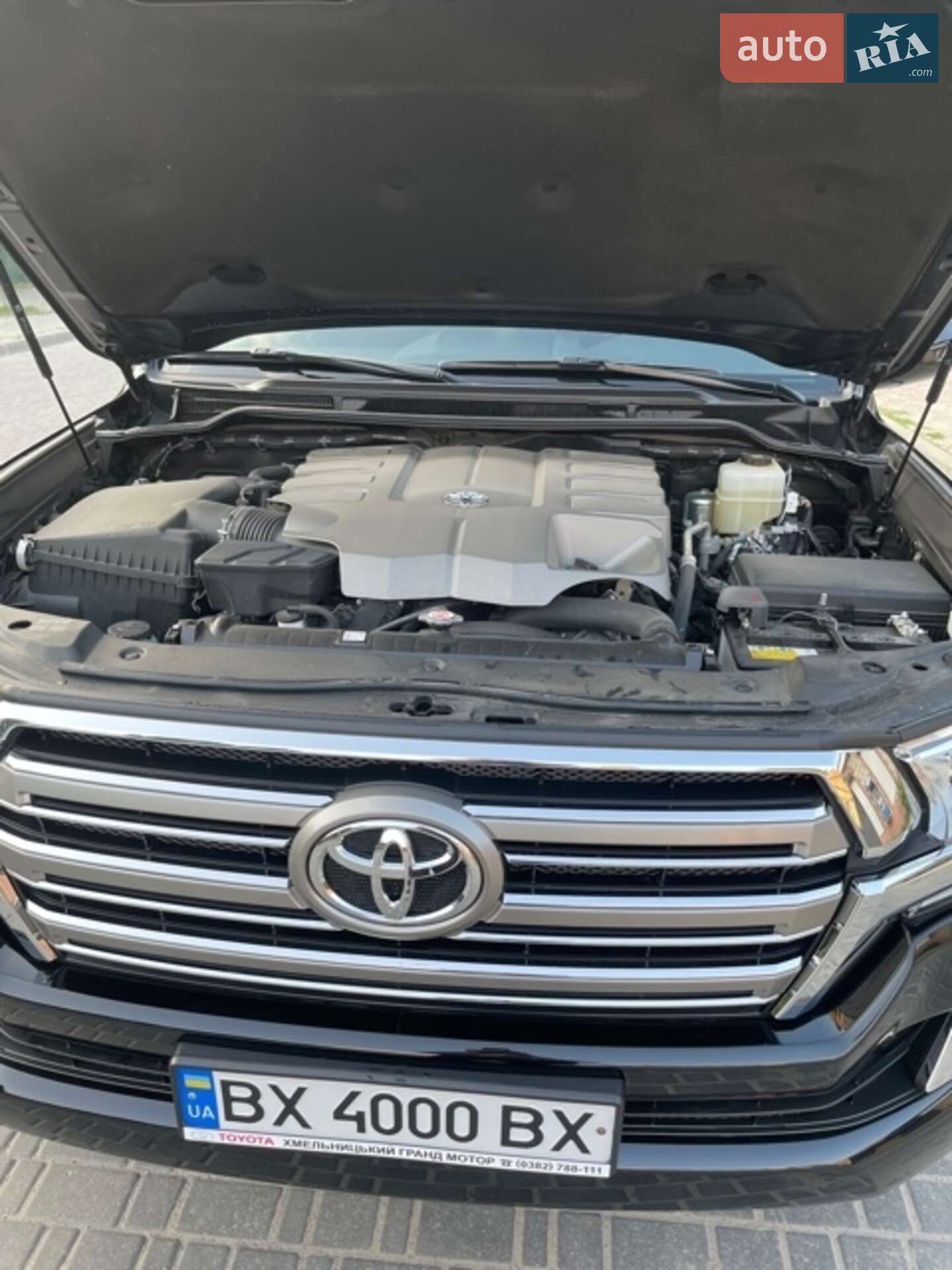 Toyota Land Cruiser 2020 VIN JTMCX05J904207960 фото оголошення 5 з 29