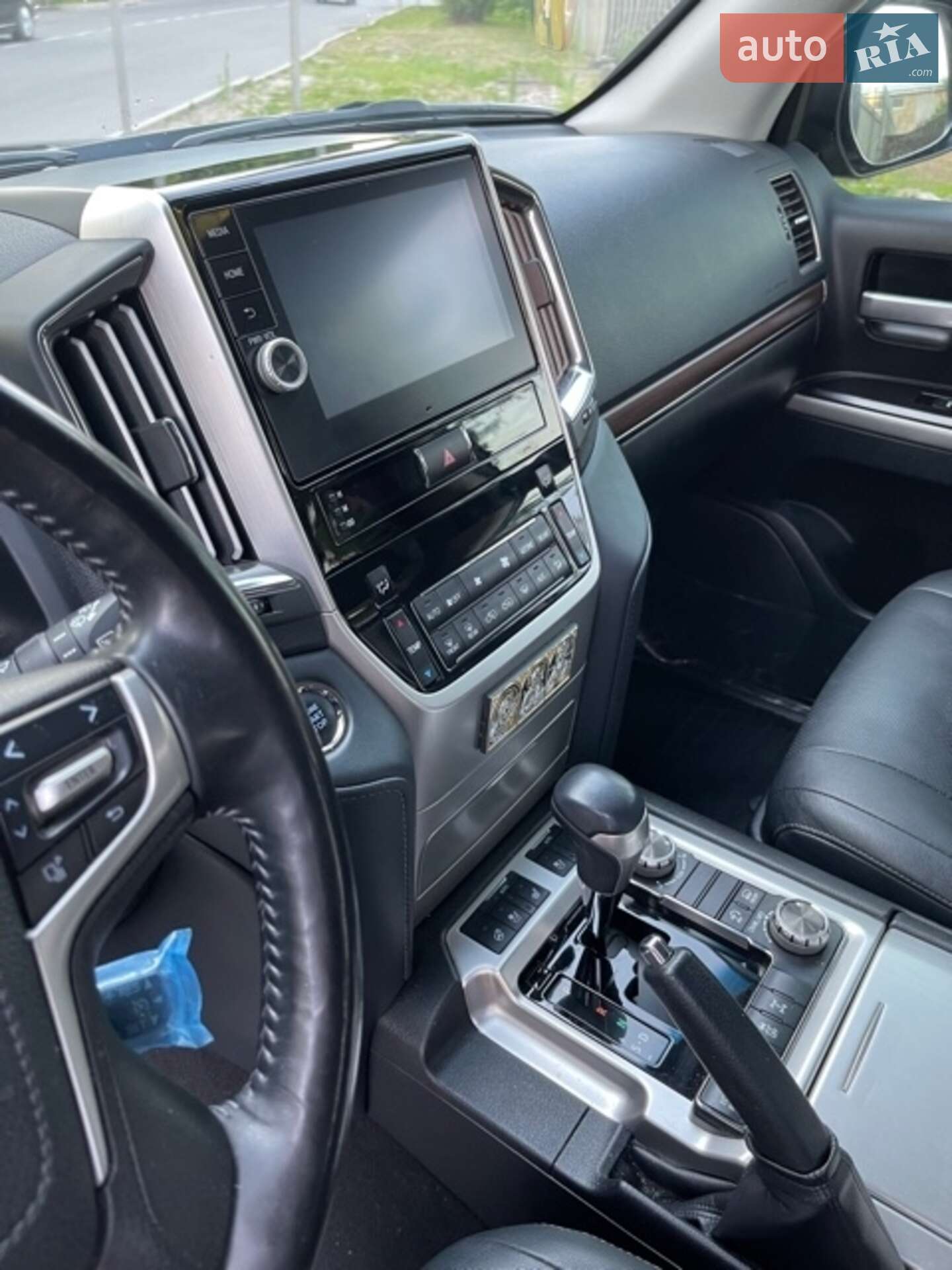 Toyota Land Cruiser 2020 VIN JTMCX05J904207960 фото оголошення 21 з 29