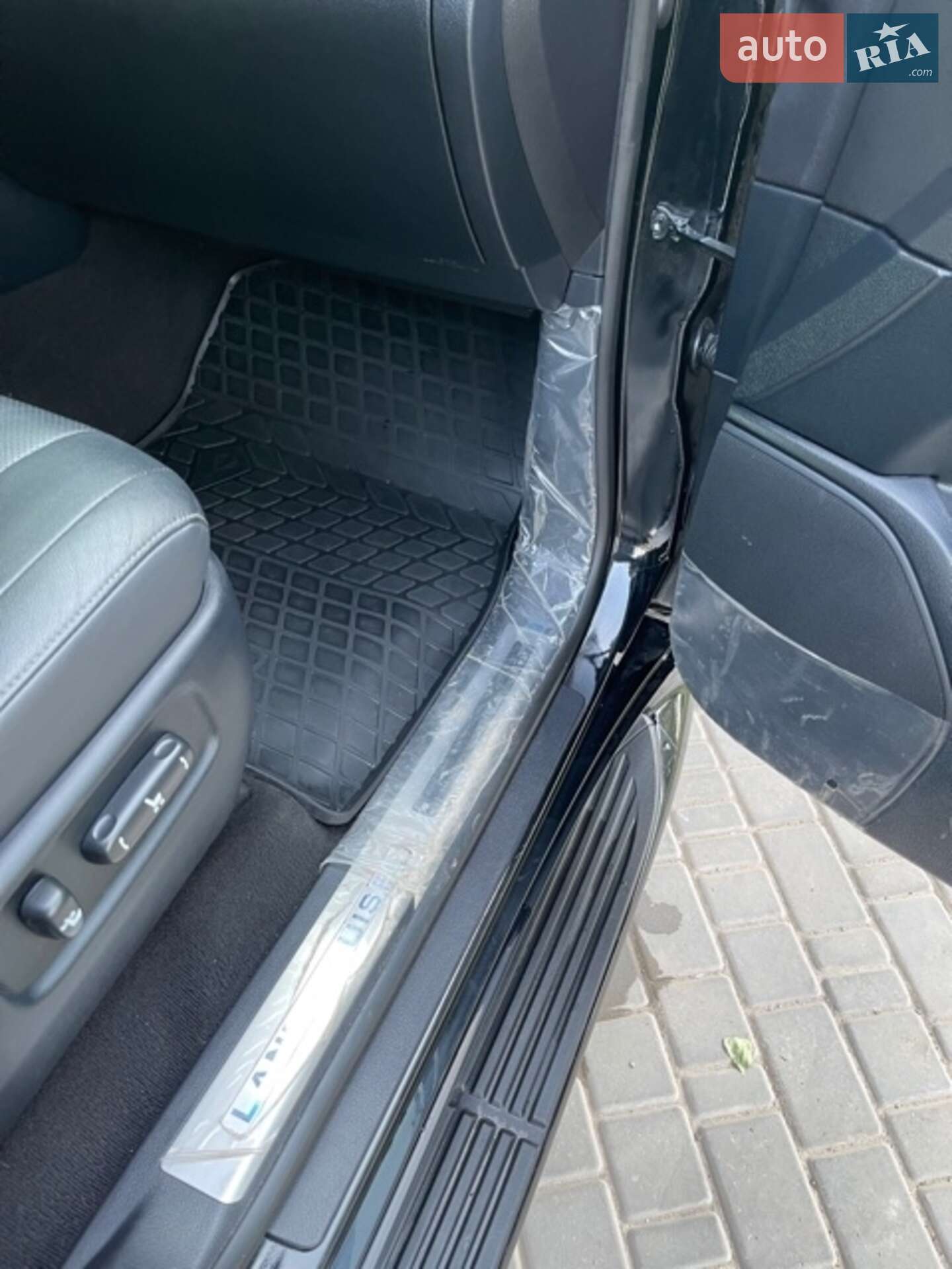 Toyota Land Cruiser 2020 VIN JTMCX05J904207960 фото оголошення 22 з 29