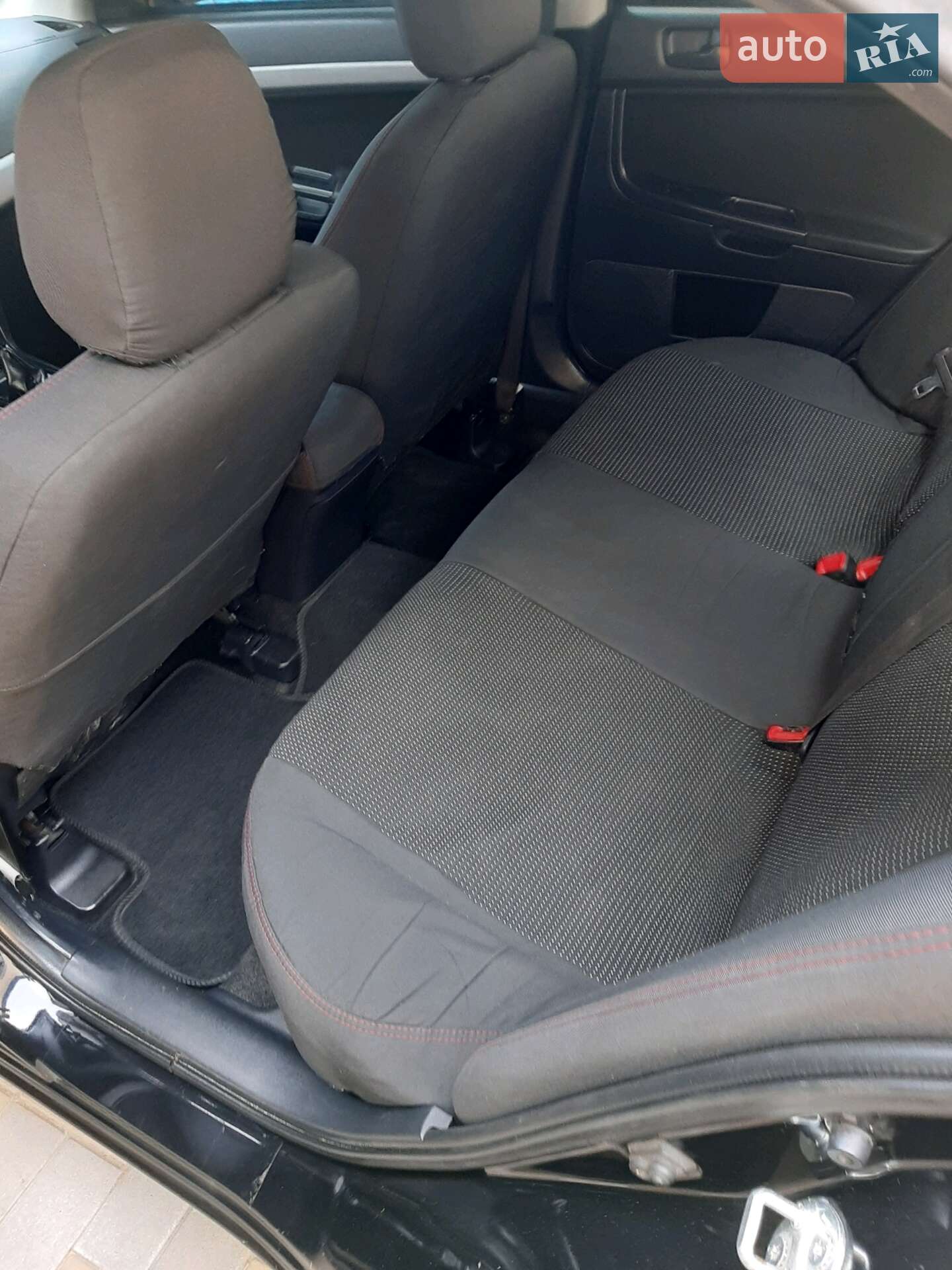 Mitsubishi Lancer 2011 VIN JMBSNCY2ABU001371 фото оголошення 32 з 46