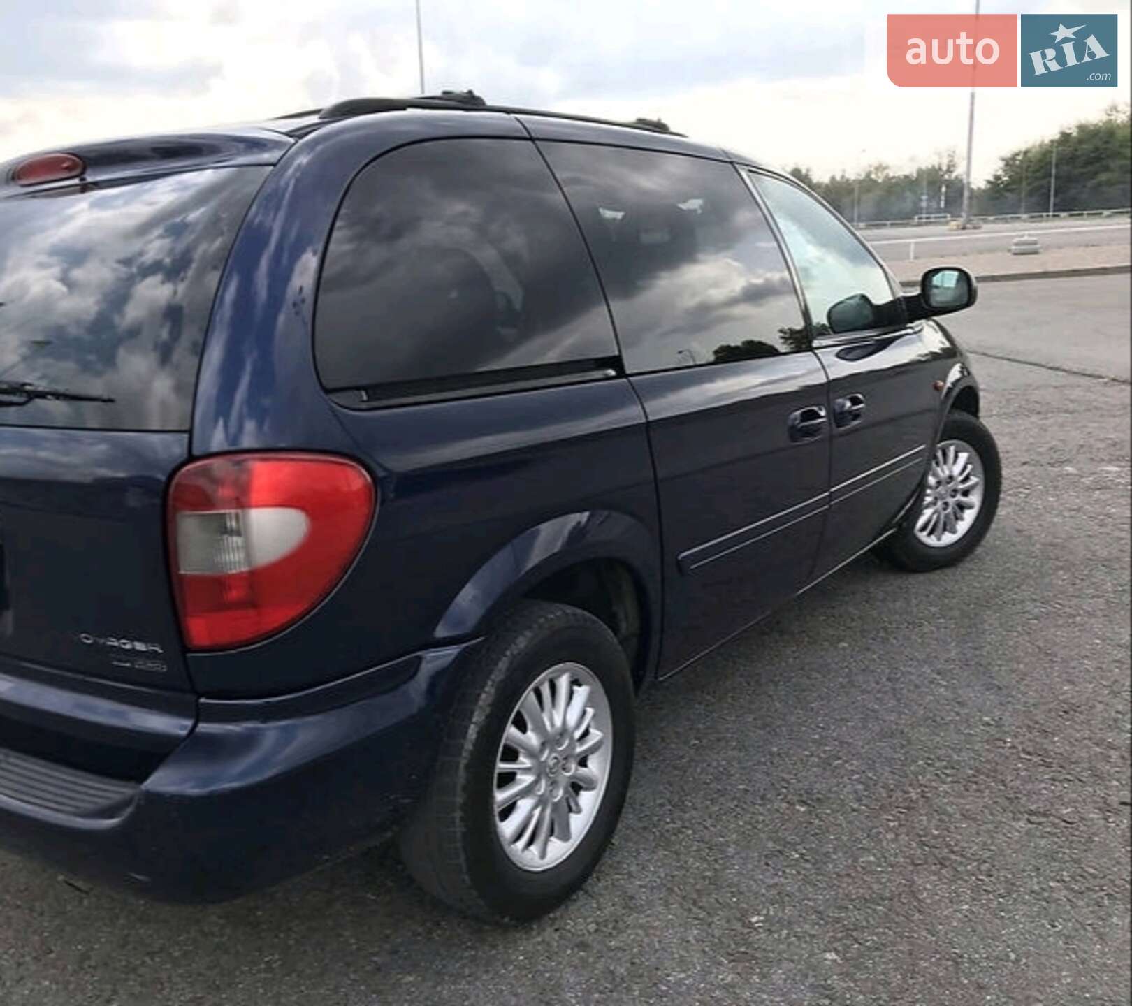 Chrysler Voyager 2006 VIN 1A8GYN3786Y145577 фото оголошення 9 з 16