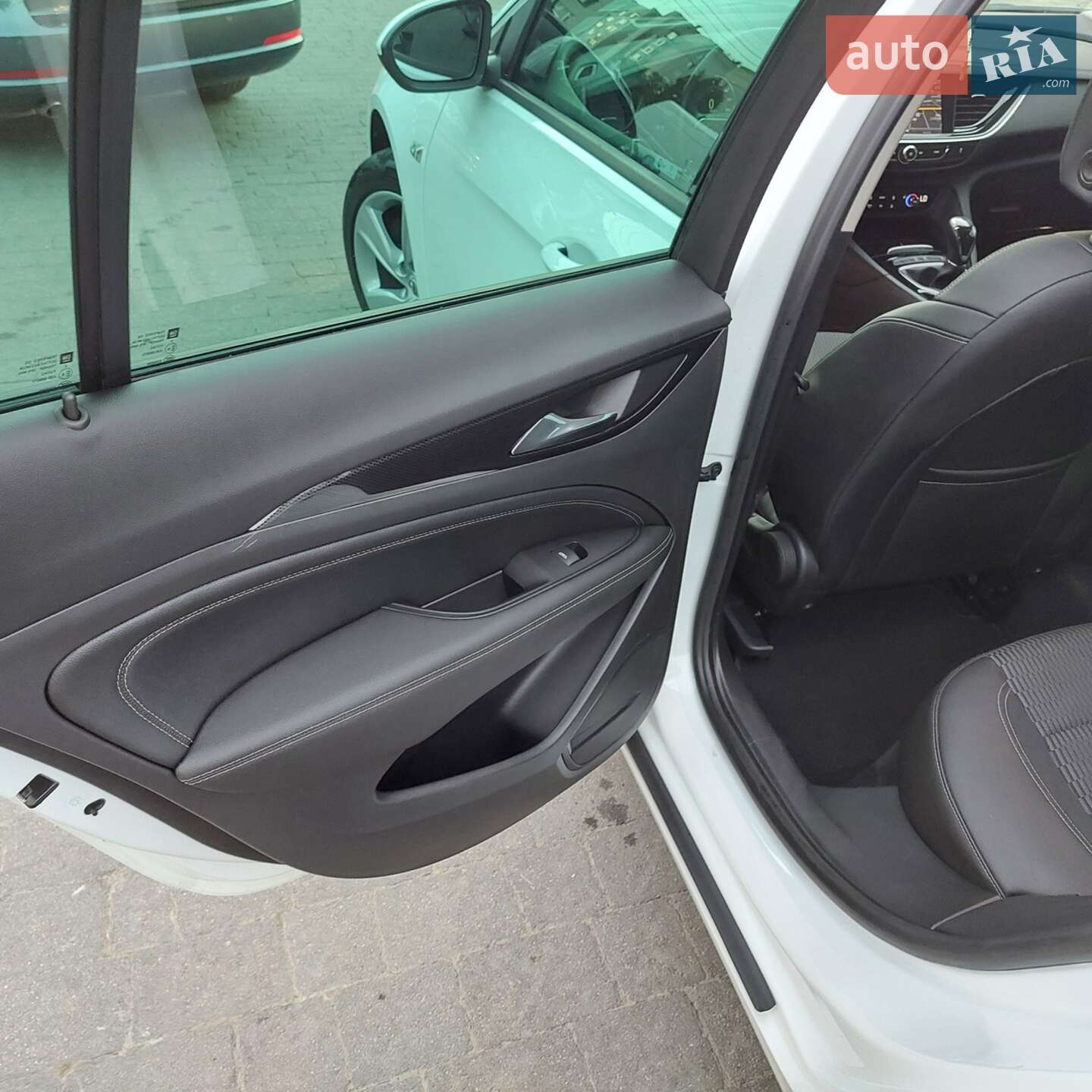 Opel Insignia 2017 VIN W0VZS8GG9J1040520 фото оголошення 14 з 58