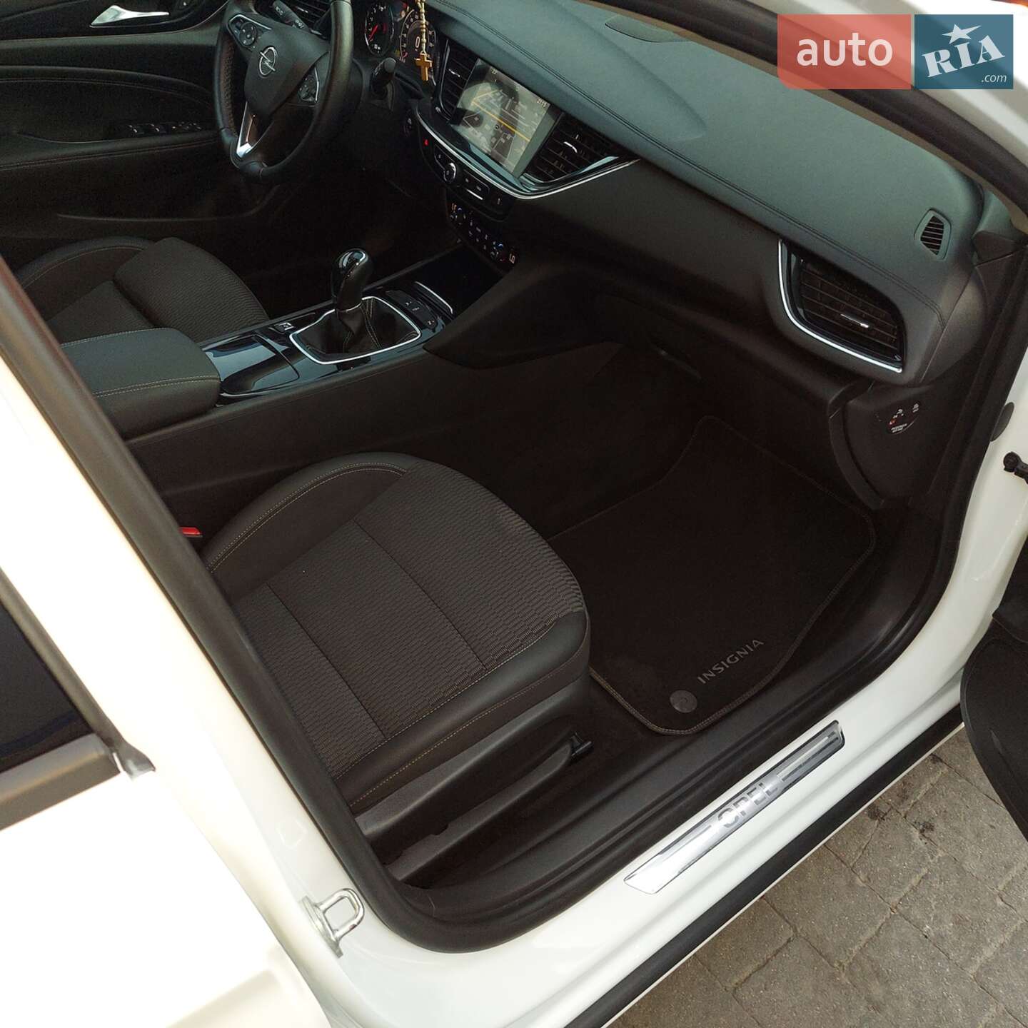 Opel Insignia 2017 VIN W0VZS8GG9J1040520 фото оголошення 18 з 58