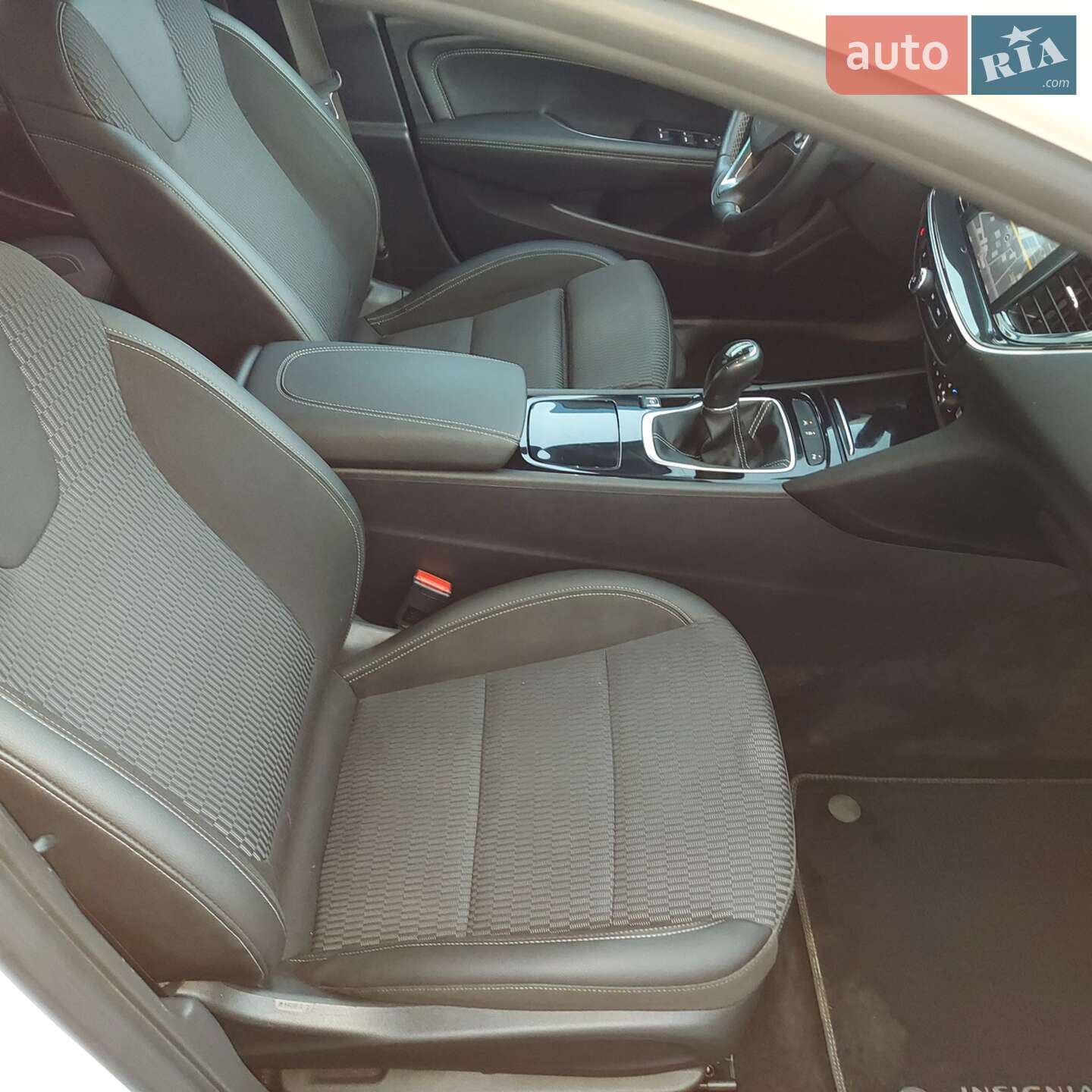 Opel Insignia 2017 VIN W0VZS8GG9J1040520 фото оголошення 21 з 58
