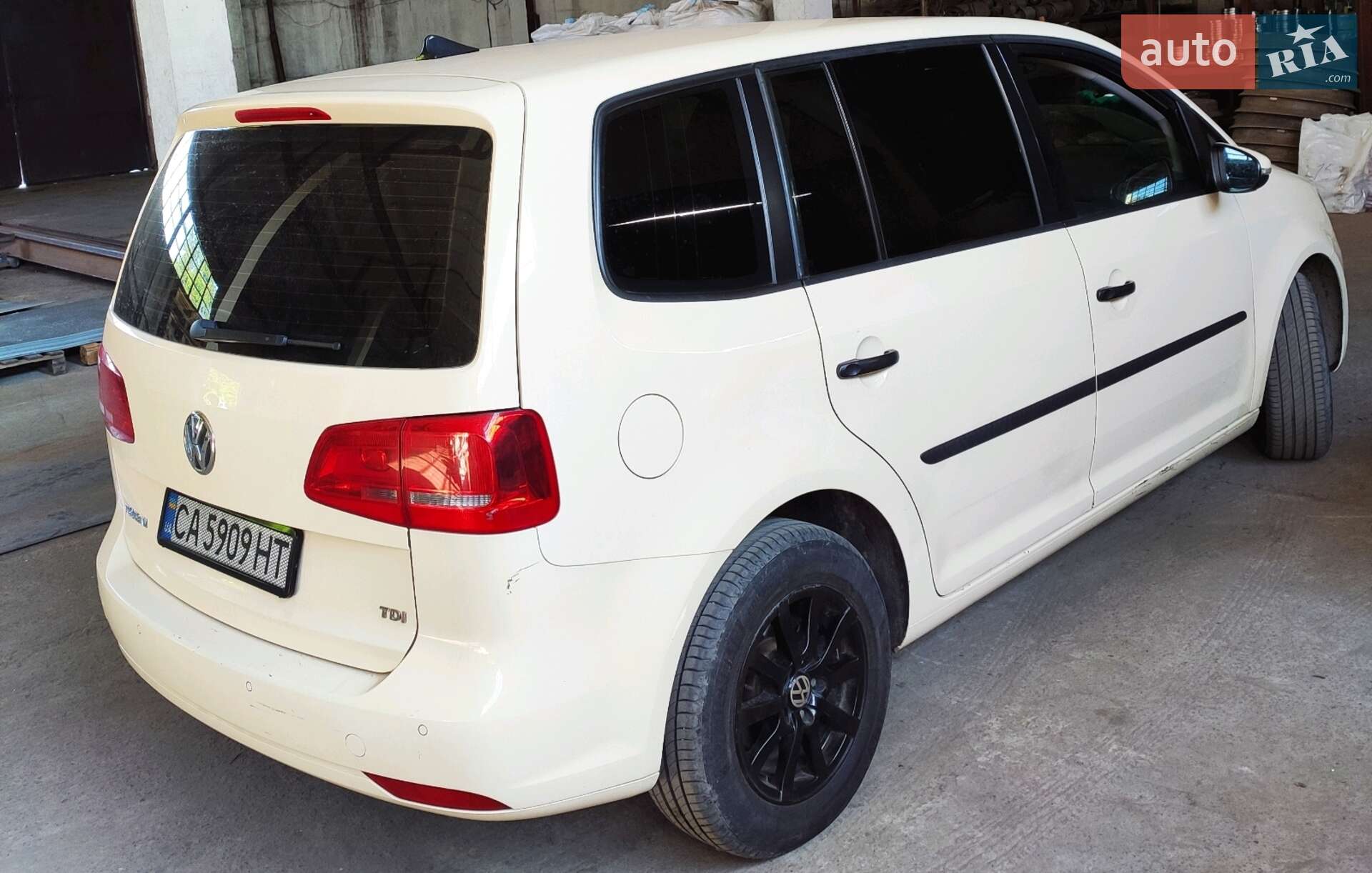 Volkswagen Touran 2011 VIN WVGZZZ1TZCW013276 фото оголошення 11 з 18