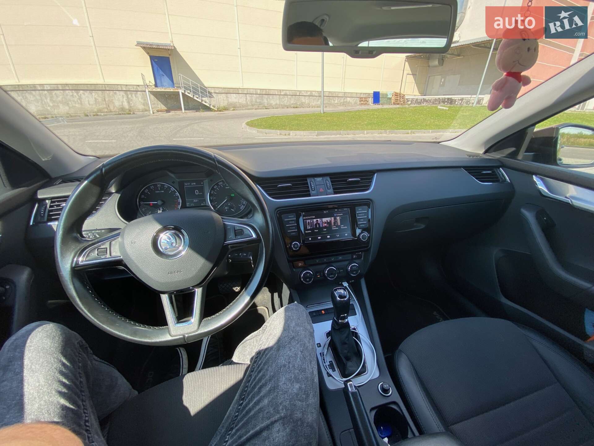 Skoda Octavia 2015 VIN TMBJG9NE5G0077529 фото оголошення 10 з 16