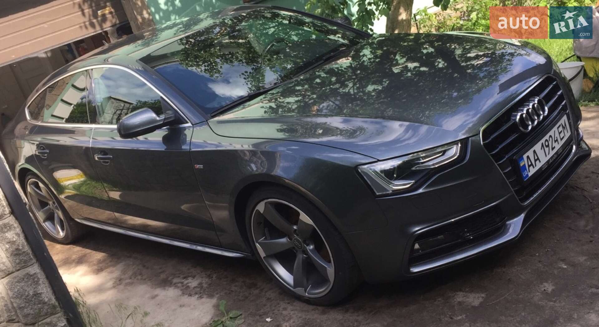 Audi A5 2014 VIN WAUZZZ8T5EA054893 фото оголошення 2 з 29