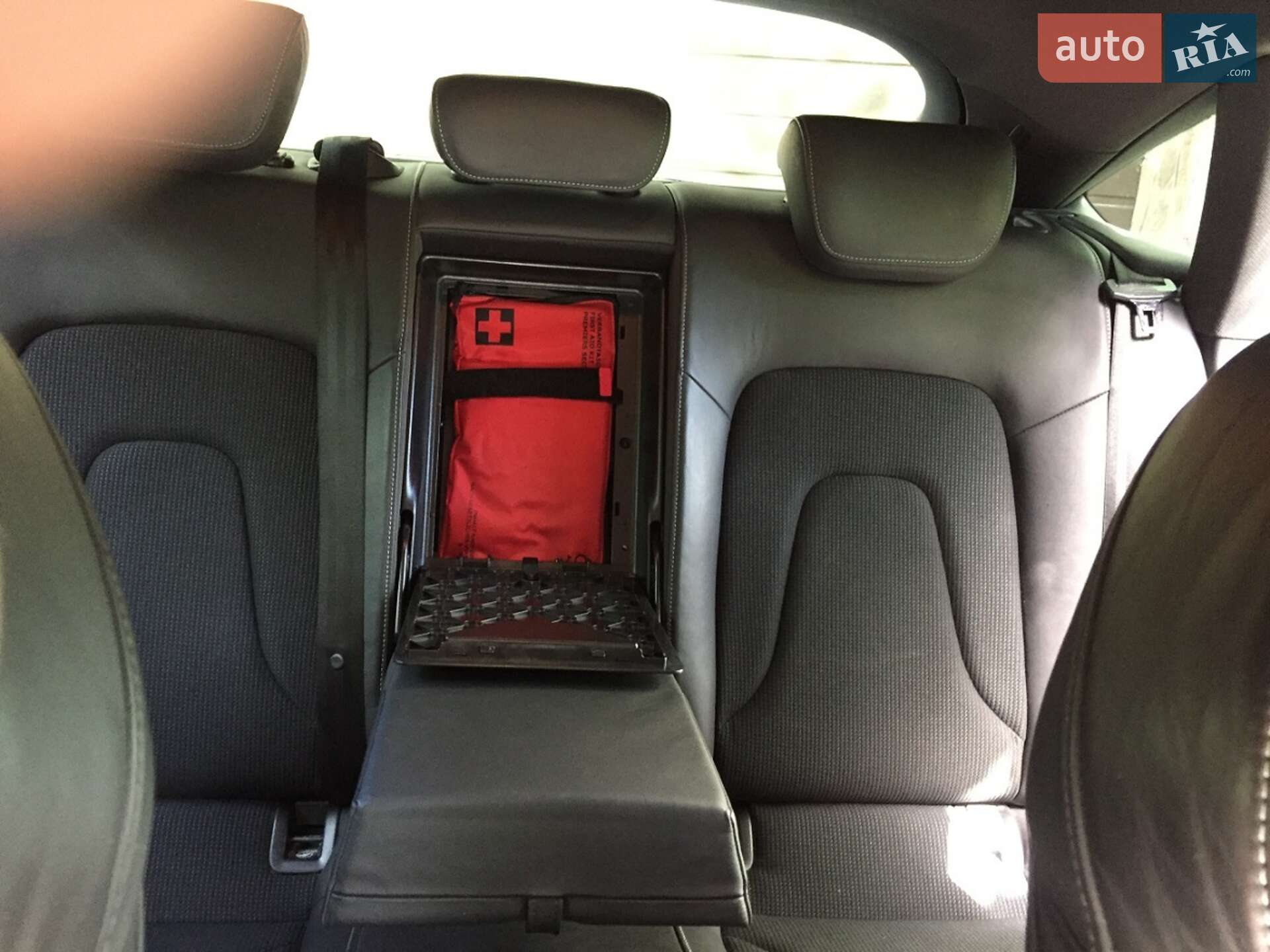 Audi A5 2014 VIN WAUZZZ8T5EA054893 фото оголошення 4 з 29