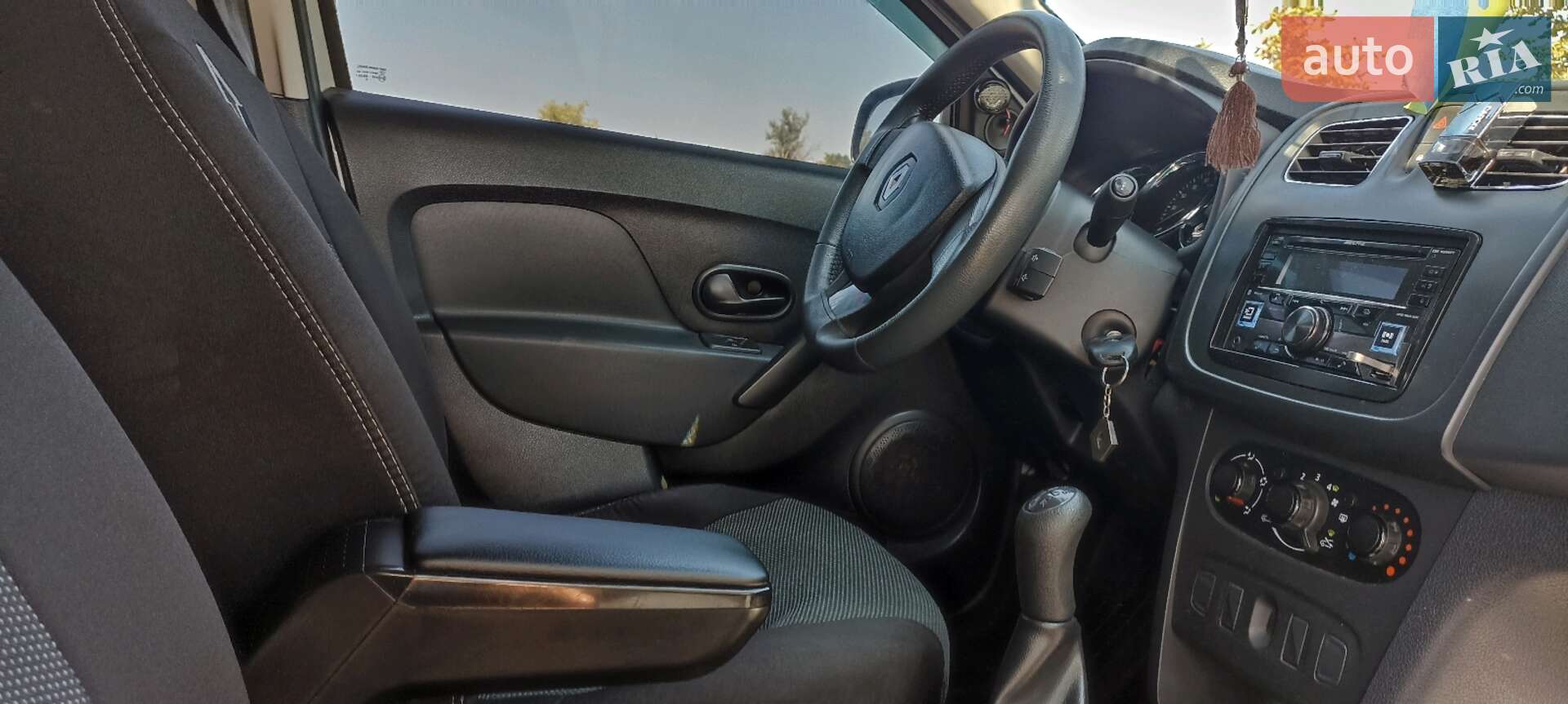Renault Logan MCV 2016 VIN VF17SRCL455958964 фото оголошення 6 з 11