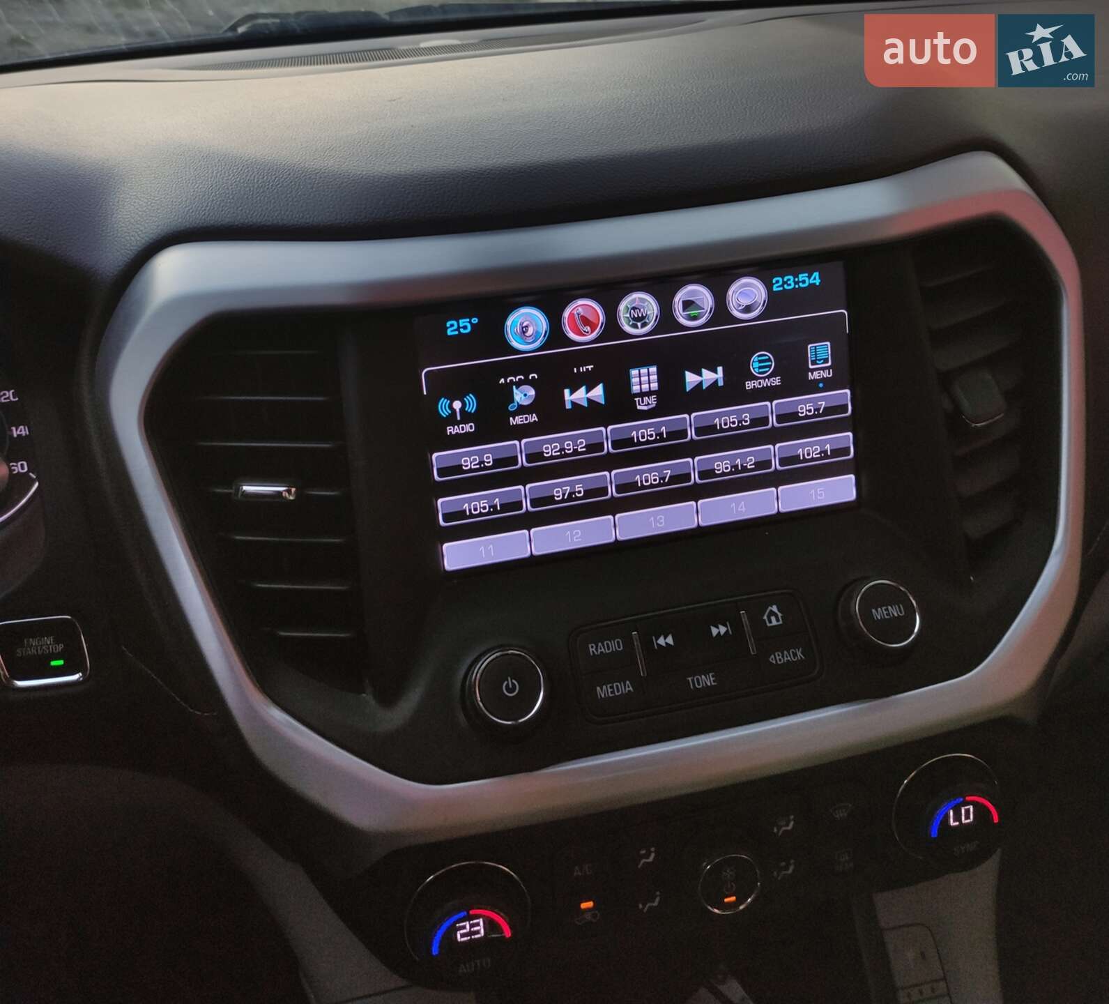 GMC Acadia 2017 VIN 1GKKNULS3HZ230884 фото оголошення 5 з 7
