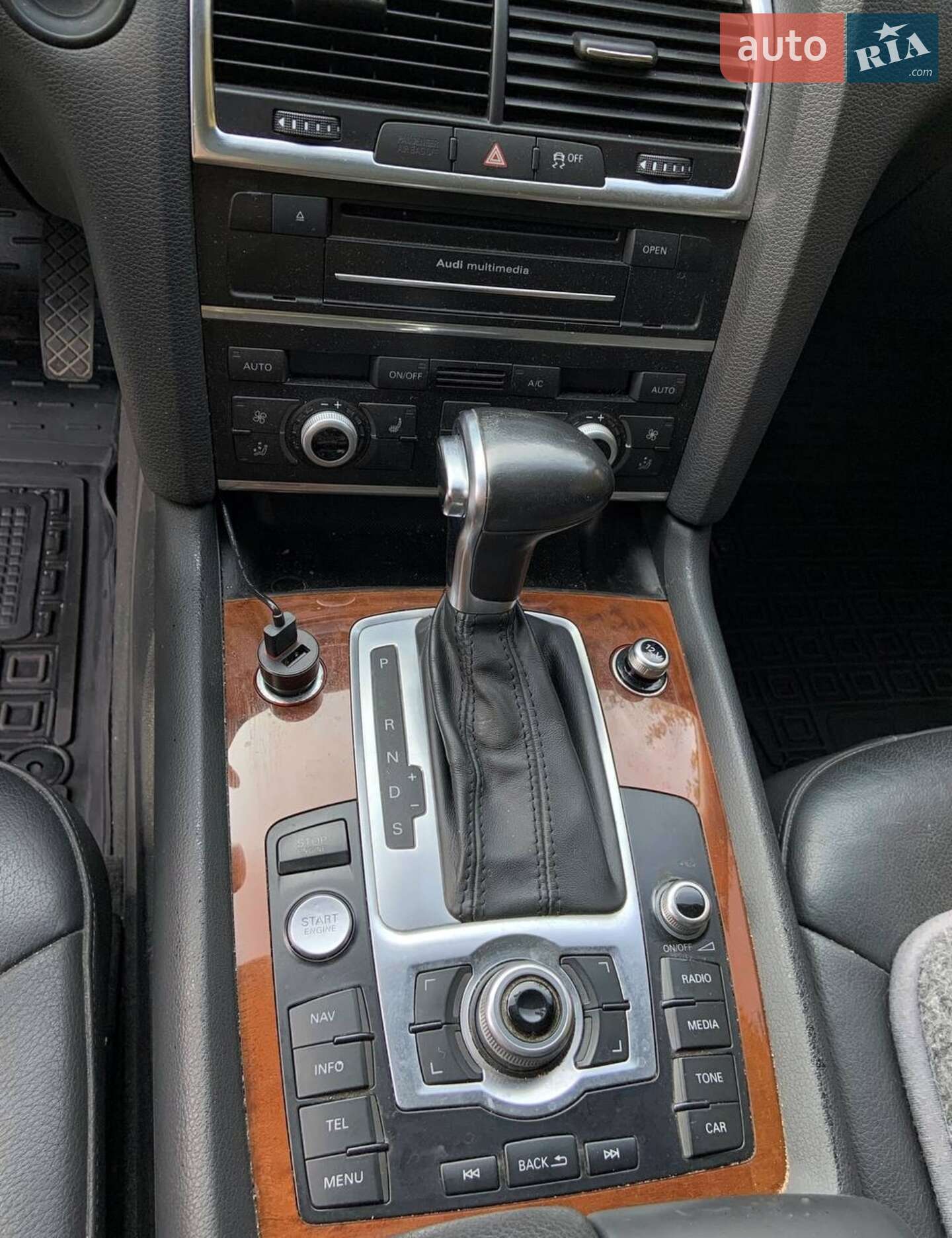 Audi Q7 2015 VIN WA1LGAFE0FD010153 фото оголошення 7 з 21