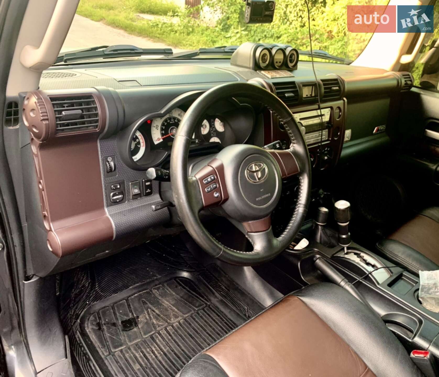 Toyota FJ Cruiser 2006 VIN JTEBU11FX70031557 фото оголошення 4 з 12