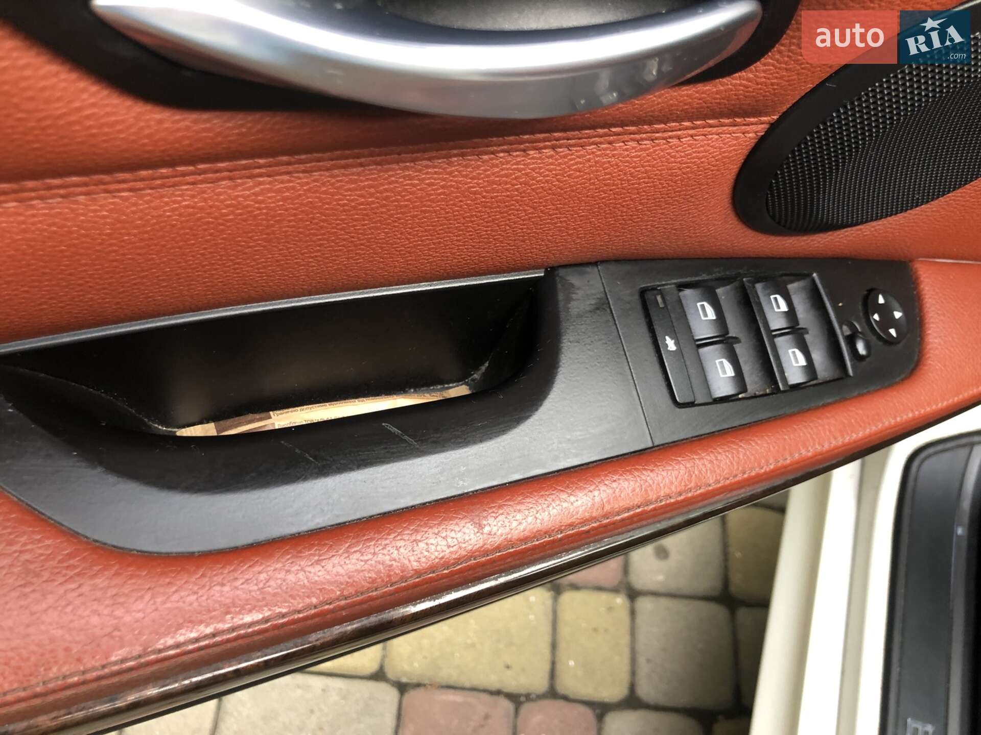 BMW 3 Series 2010 VIN WBAPG51060A843522 фото оголошення 10 з 20