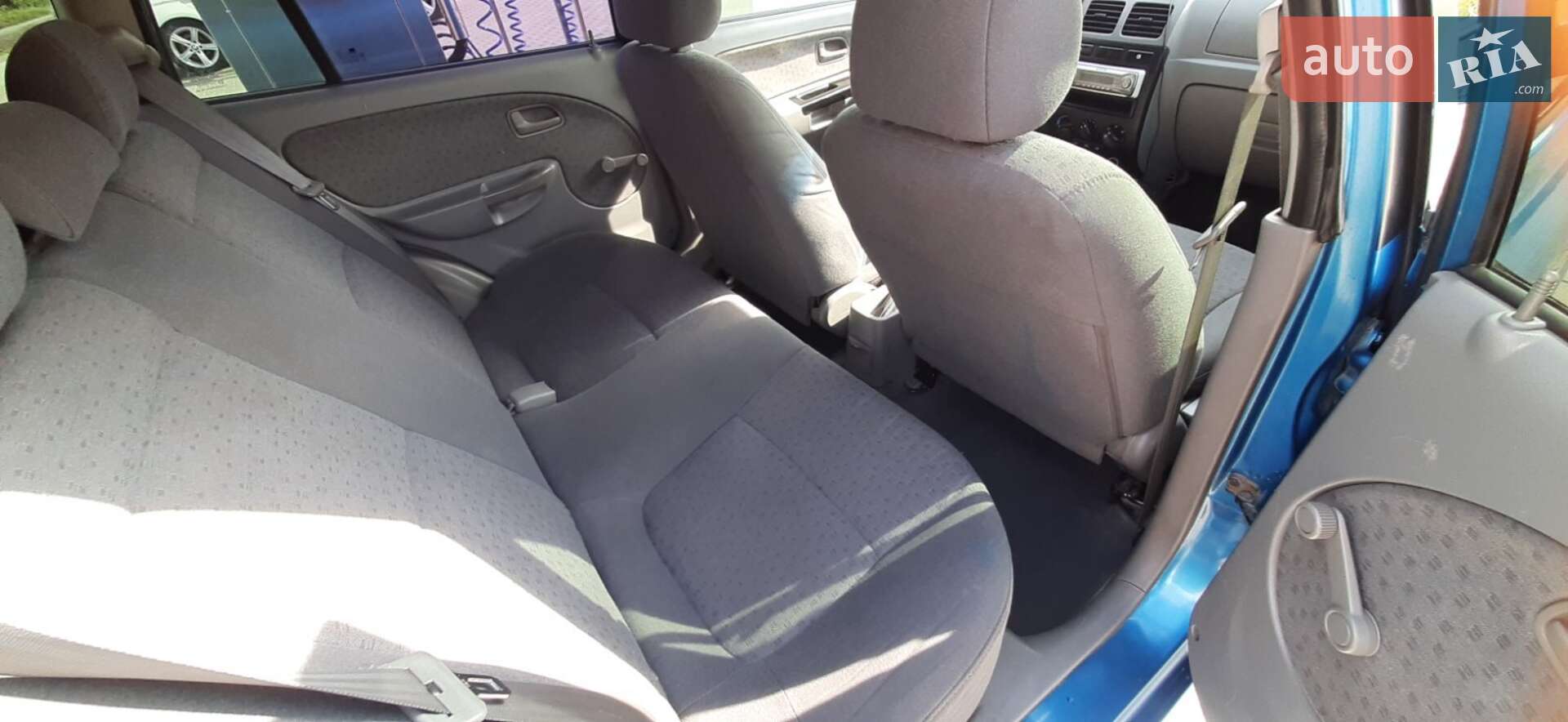 Kia Rio 2004 VIN KNEDC241246221684 фото оголошення 18 з 42