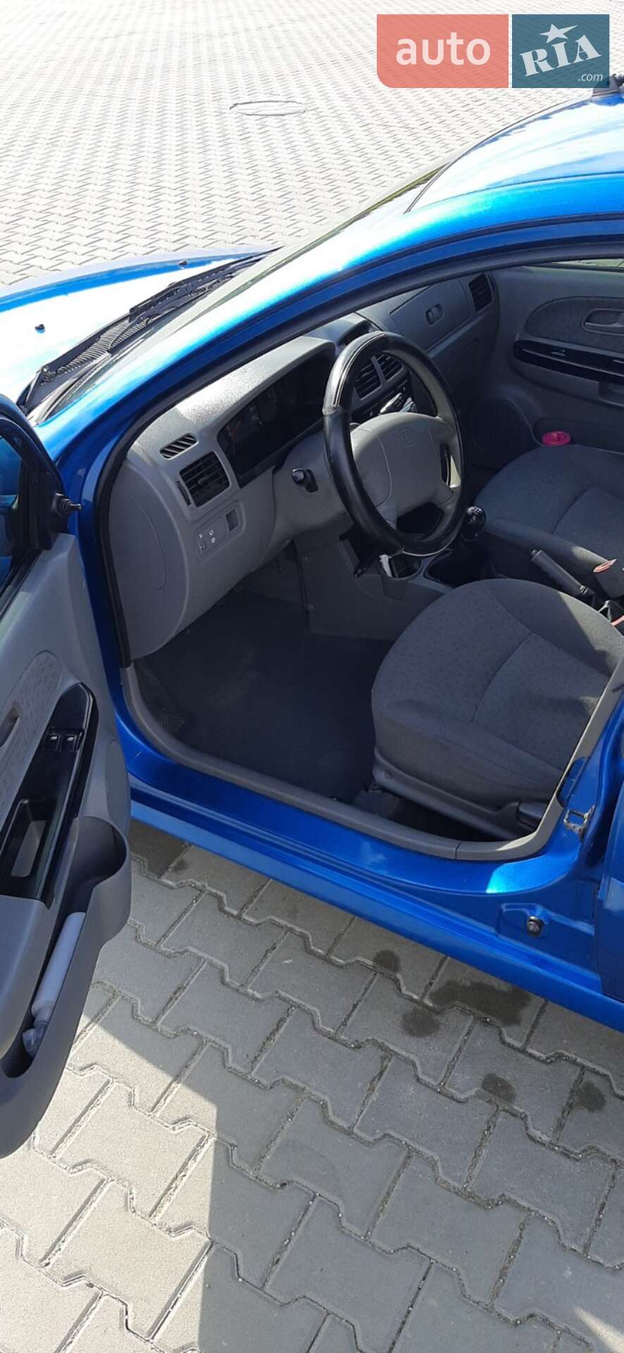 Kia Rio 2004 VIN KNEDC241246221684 фото оголошення 28 з 42